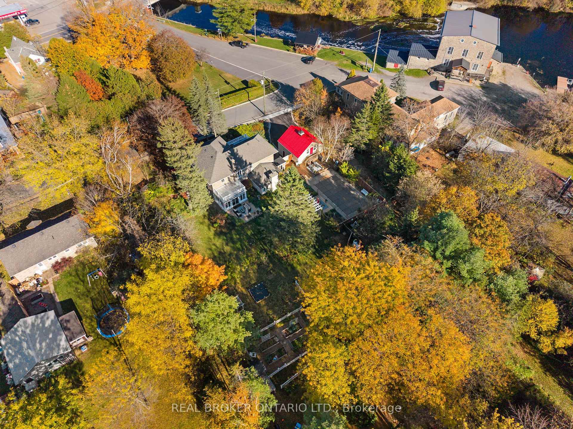 Photo 44 of 6 South Street, Edwardsburgh/Cardinal, Edwardsburgh/Cardinal Twp — HOMEH