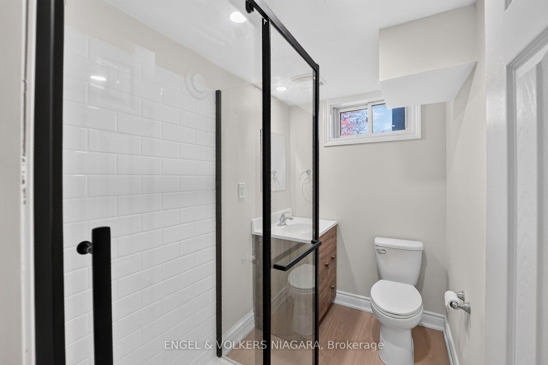 Photo 21 of 6773 Crawford Street, Niagara Falls, Morrison — HOMEH