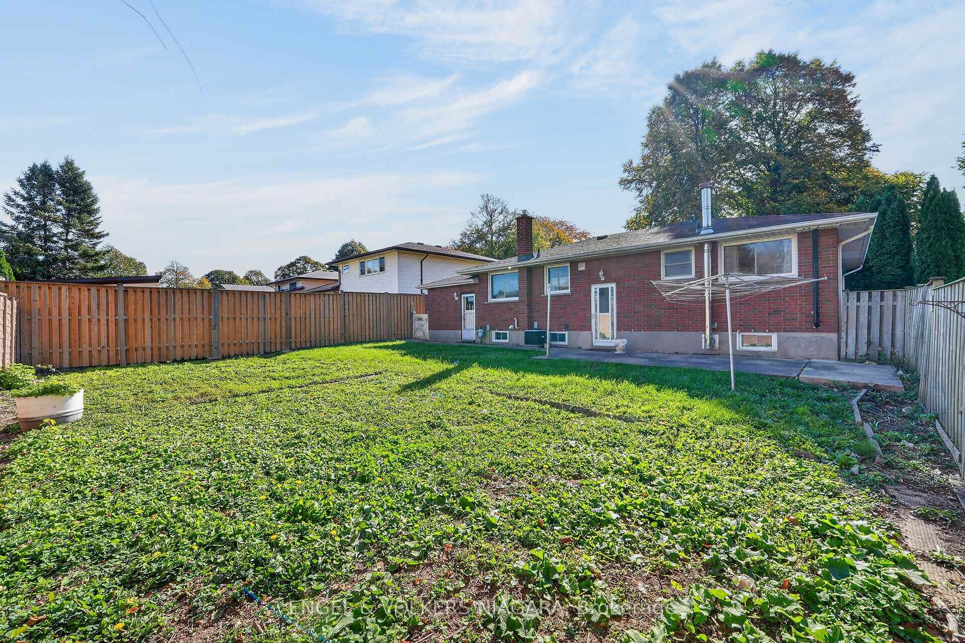 Photo 22 of 6773 Crawford Street, Niagara Falls, Morrison — HOMEH