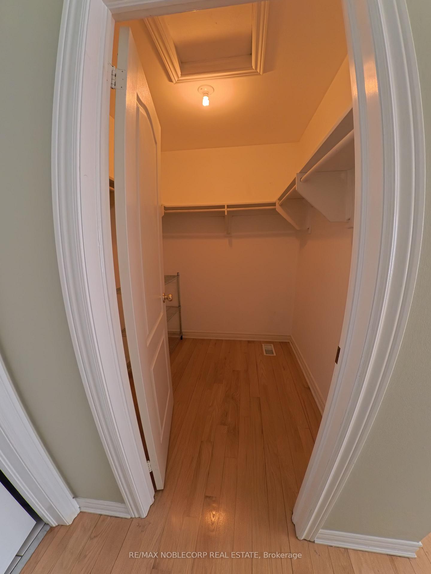 Photo 16 of 71 Barleyfield Road, Brampton, Sandringham-Wellington — HOMEH
