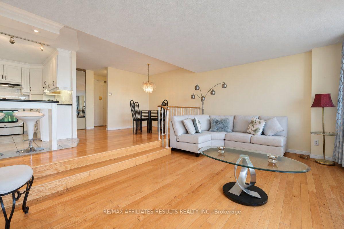 Photo 5 of Unit 408, 415 Greenview Avenue, Ottawa, Britannia — HOMEH