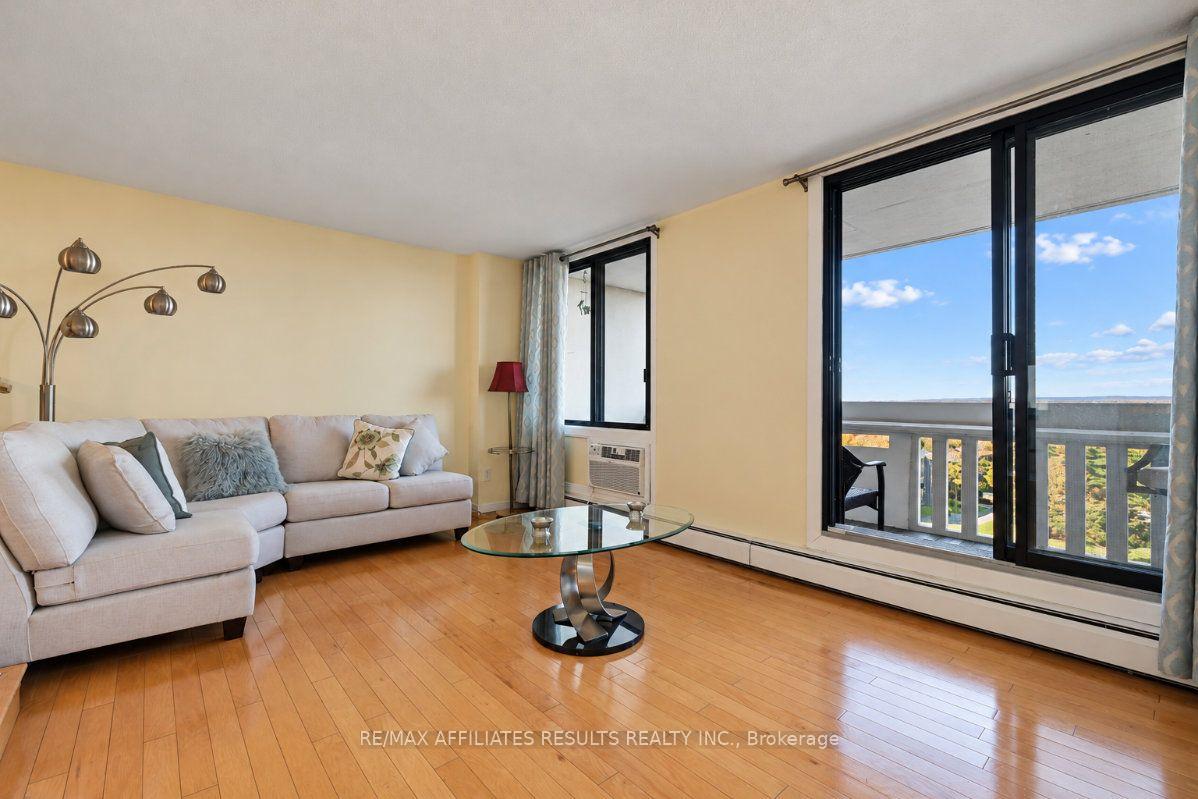 Photo 9 of Unit 408, 415 Greenview Avenue, Ottawa, Britannia — HOMEH