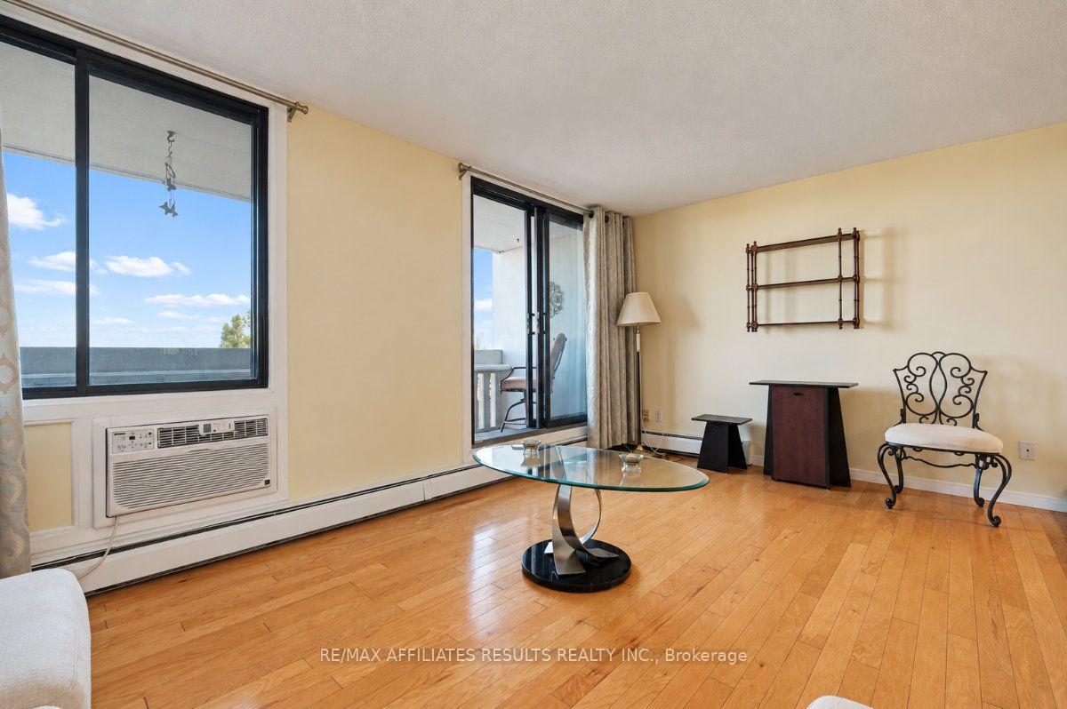 Photo 10 of Unit 408, 415 Greenview Avenue, Ottawa, Britannia — HOMEH