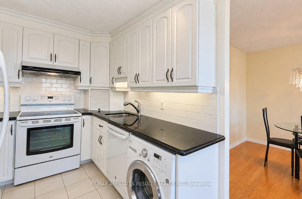 Photo 19 of Unit 408, 415 Greenview Avenue, Ottawa, Britannia — HOMEH
