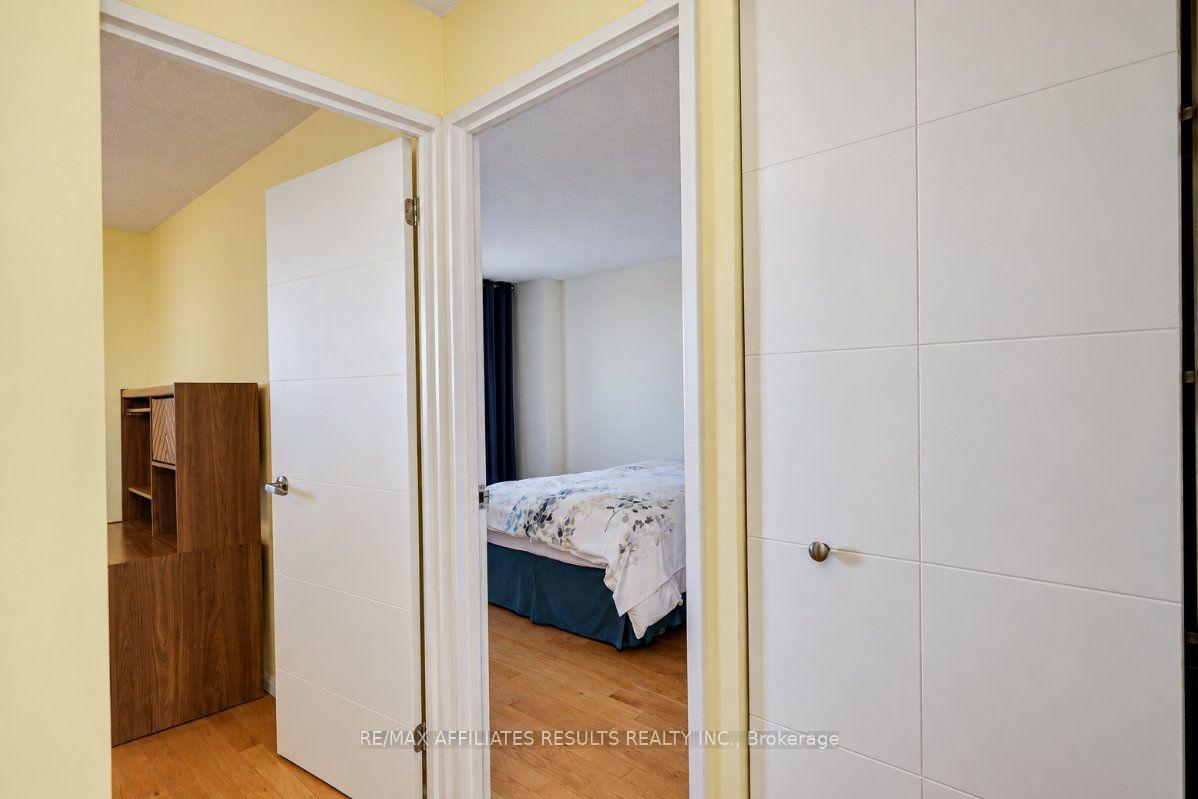 Photo 25 of Unit 408, 415 Greenview Avenue, Ottawa, Britannia — HOMEH