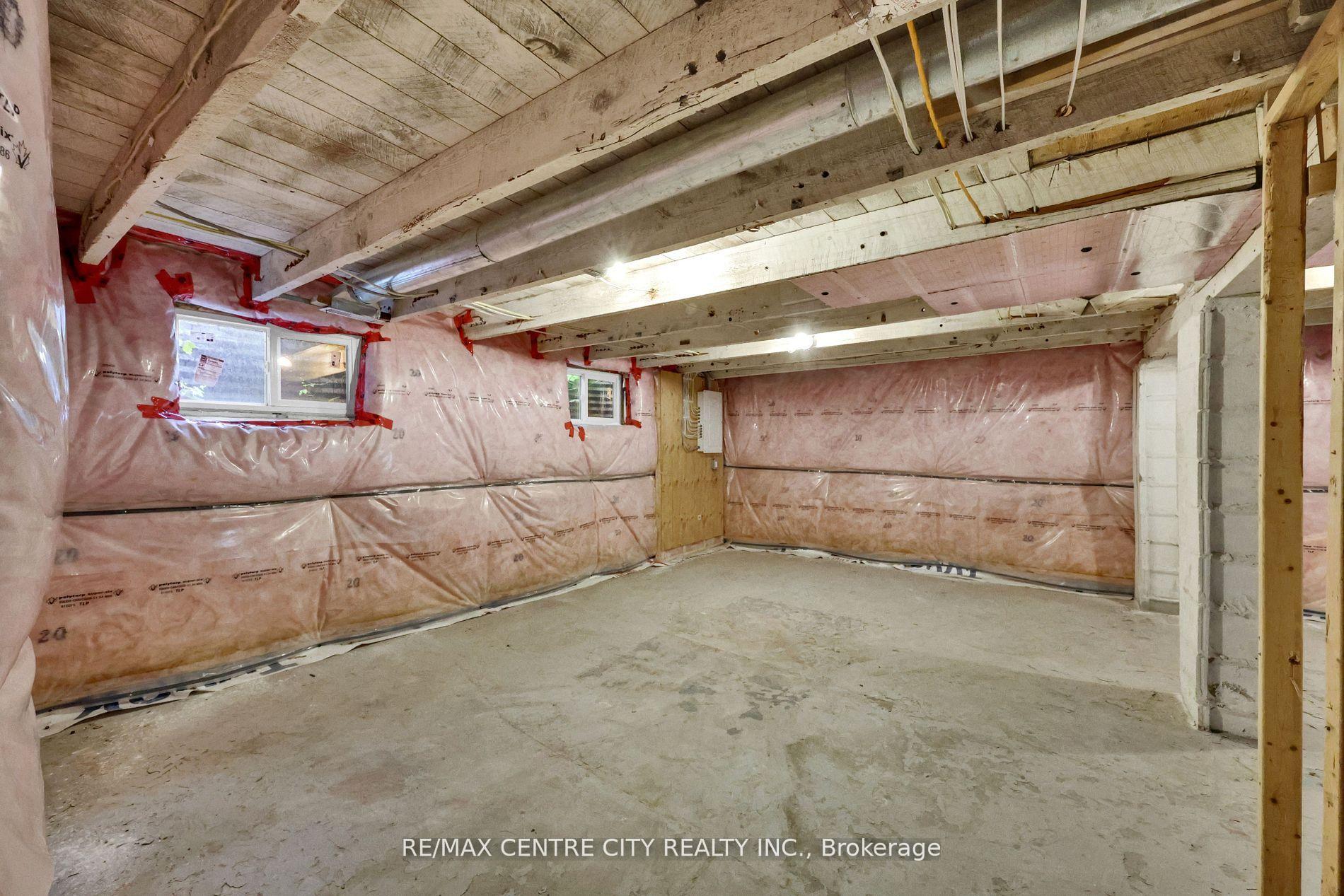 Photo 19 of 101 Hamilton Road, London, East K — HOMEH
