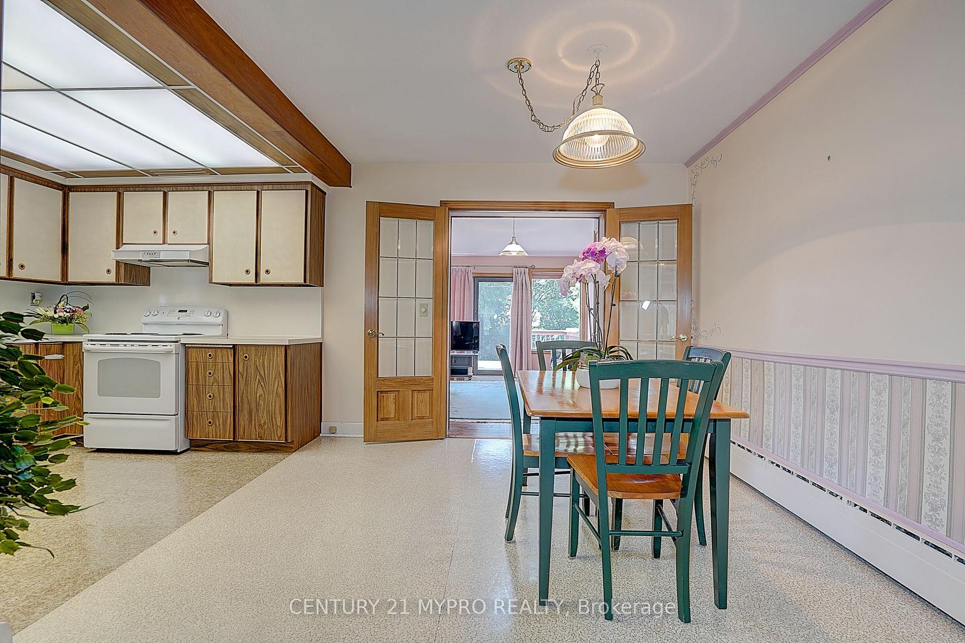 Photo 16 of 80A Rosemount Drive, Scarborough, Ionview — HOMEH