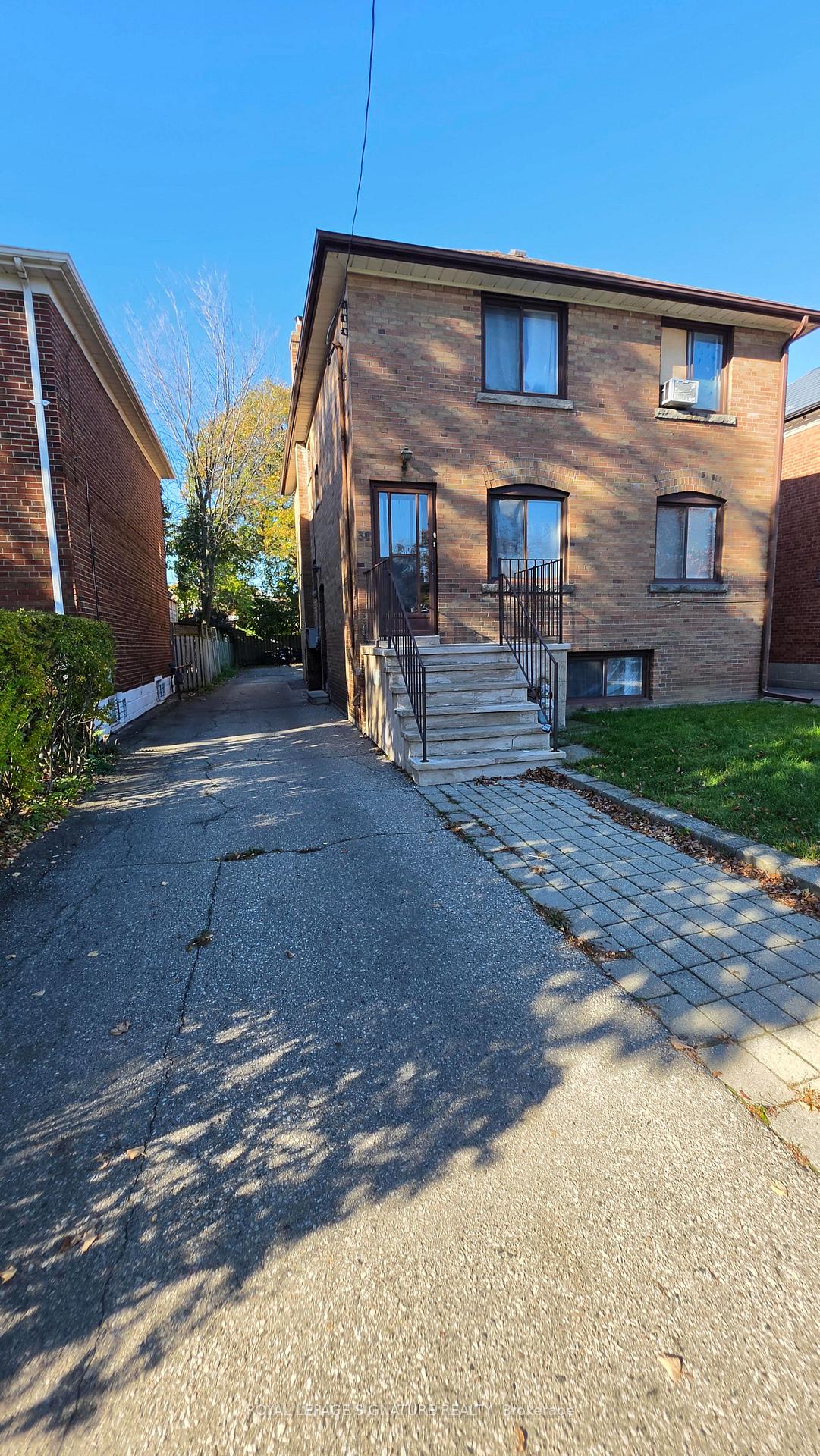 Photo 16 of Unit 3, 34 Nineteenth Street, Etobicoke, New Toronto — HOMEH