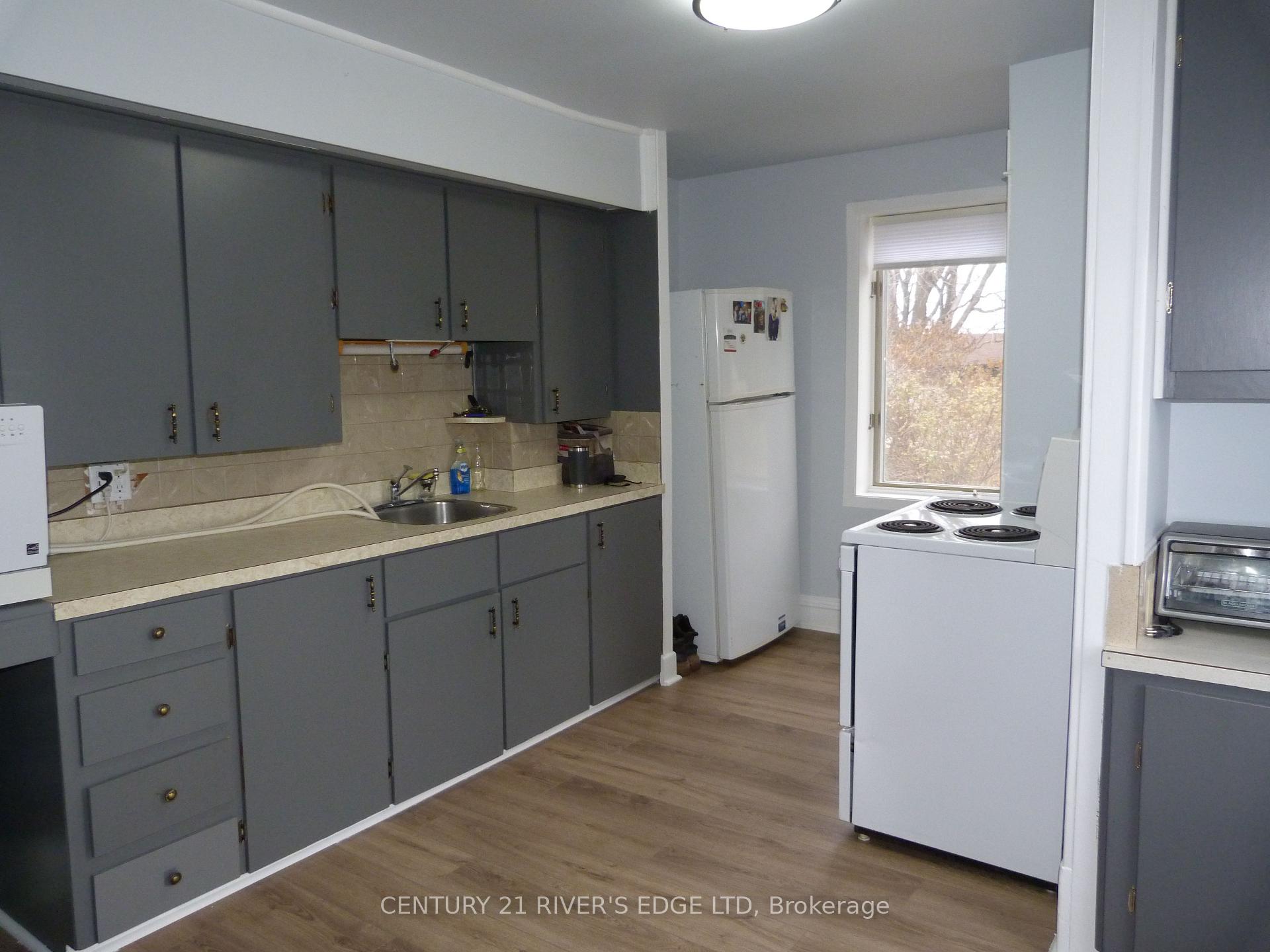 Photo 5 of 24 Brouse Drive, South Dundas, Iroquois — HOMEH