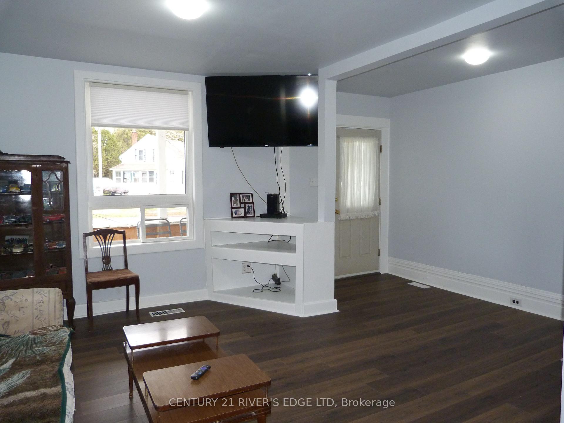 Photo 14 of 24 Brouse Drive, South Dundas, Iroquois — HOMEH