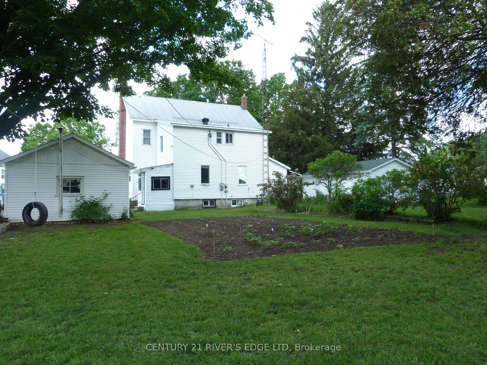 Photo 36 of 24 Brouse Drive, South Dundas, Iroquois — HOMEH