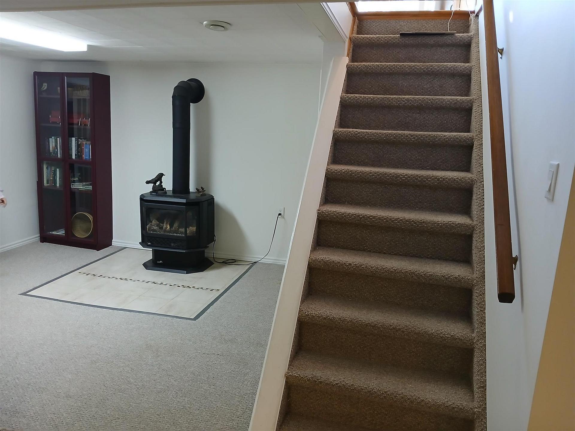 Photo 12 of 29 Blackwell Road, Elliot Lake — HOMEH