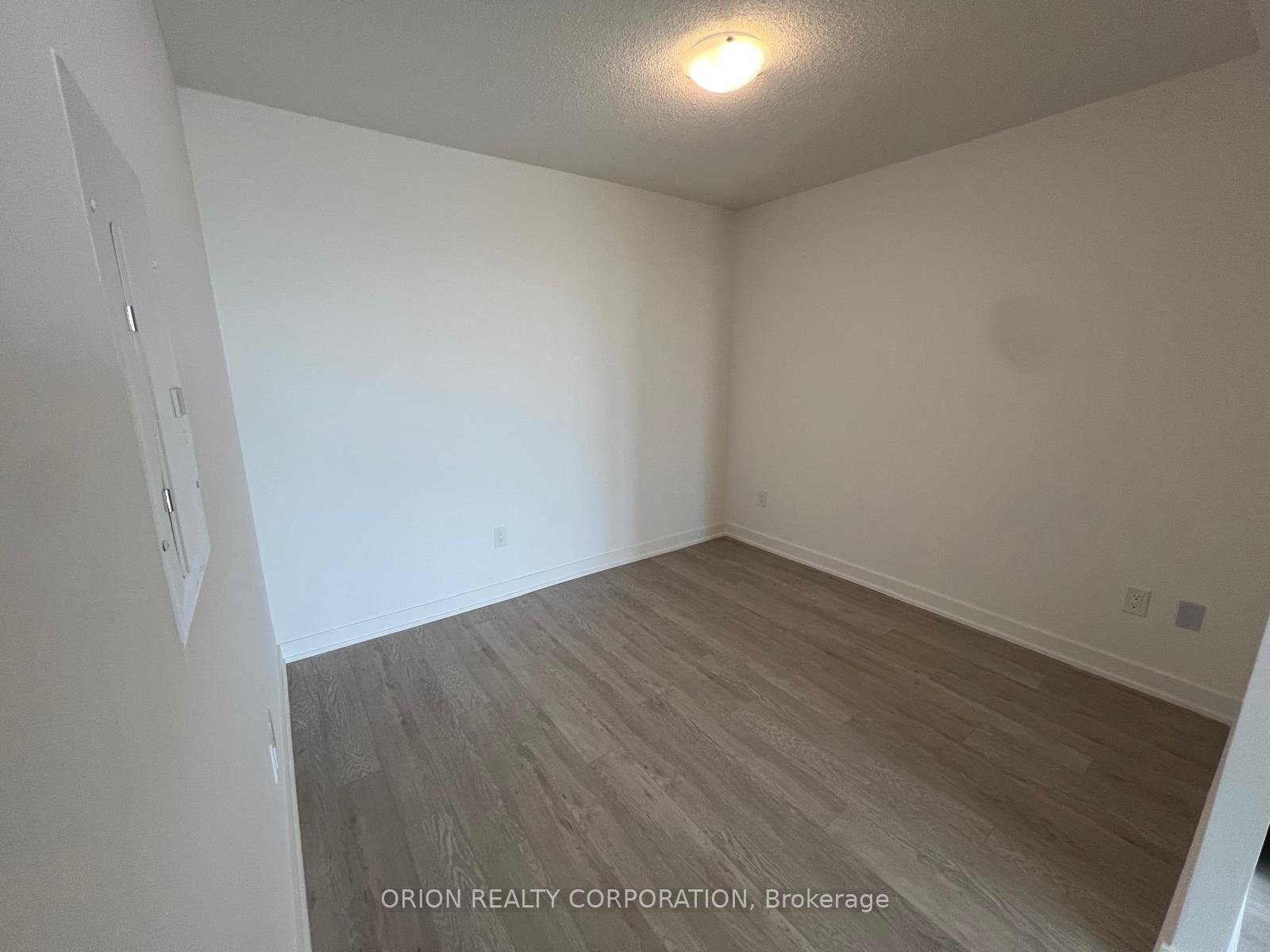 Photo 8 of Unit 1807, 1010 Sandy Beach Road, Pickering, Bay Ridges — HOMEH