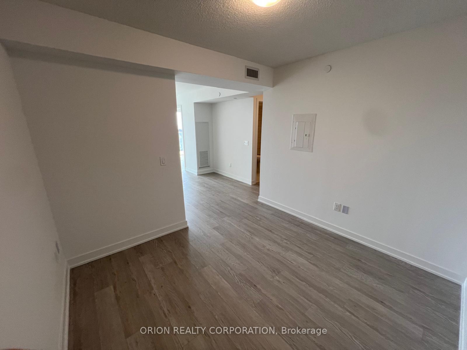 Photo 9 of Unit 1807, 1010 Sandy Beach Road, Pickering, Bay Ridges — HOMEH
