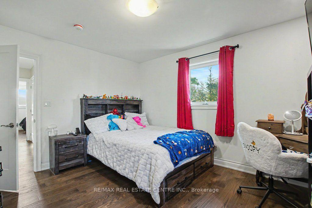 Photo 20 of 2225 Campbellville Side Road, Milton, Rural Milton West — HOMEH