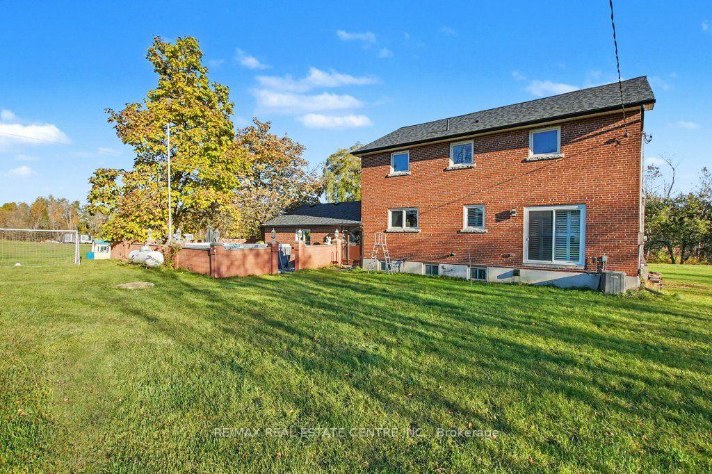Photo 33 of 2225 Campbellville Side Road, Milton, Rural Milton West — HOMEH