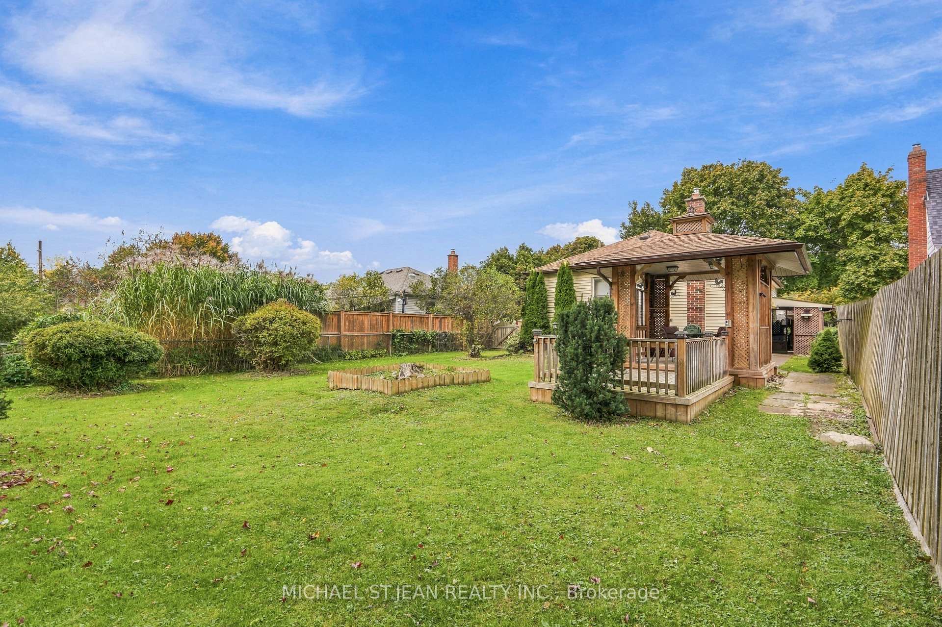 Photo 31 of 7112 Dunn Street, Niagara Falls, Arad/Fallsview — HOMEH