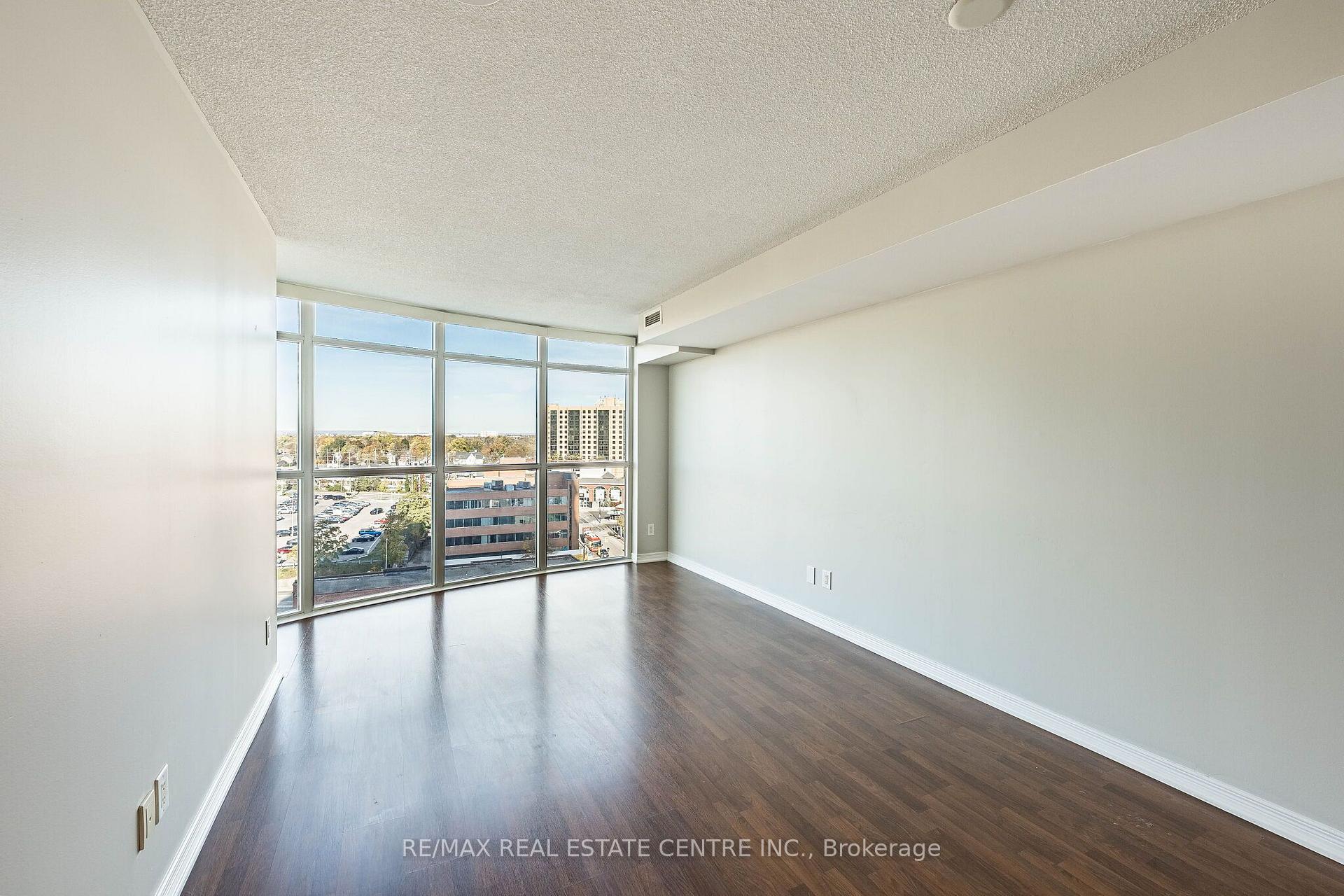 Photo 19 of Unit 901, 9 George Street N, Brampton, Downtown Brampton — HOMEH