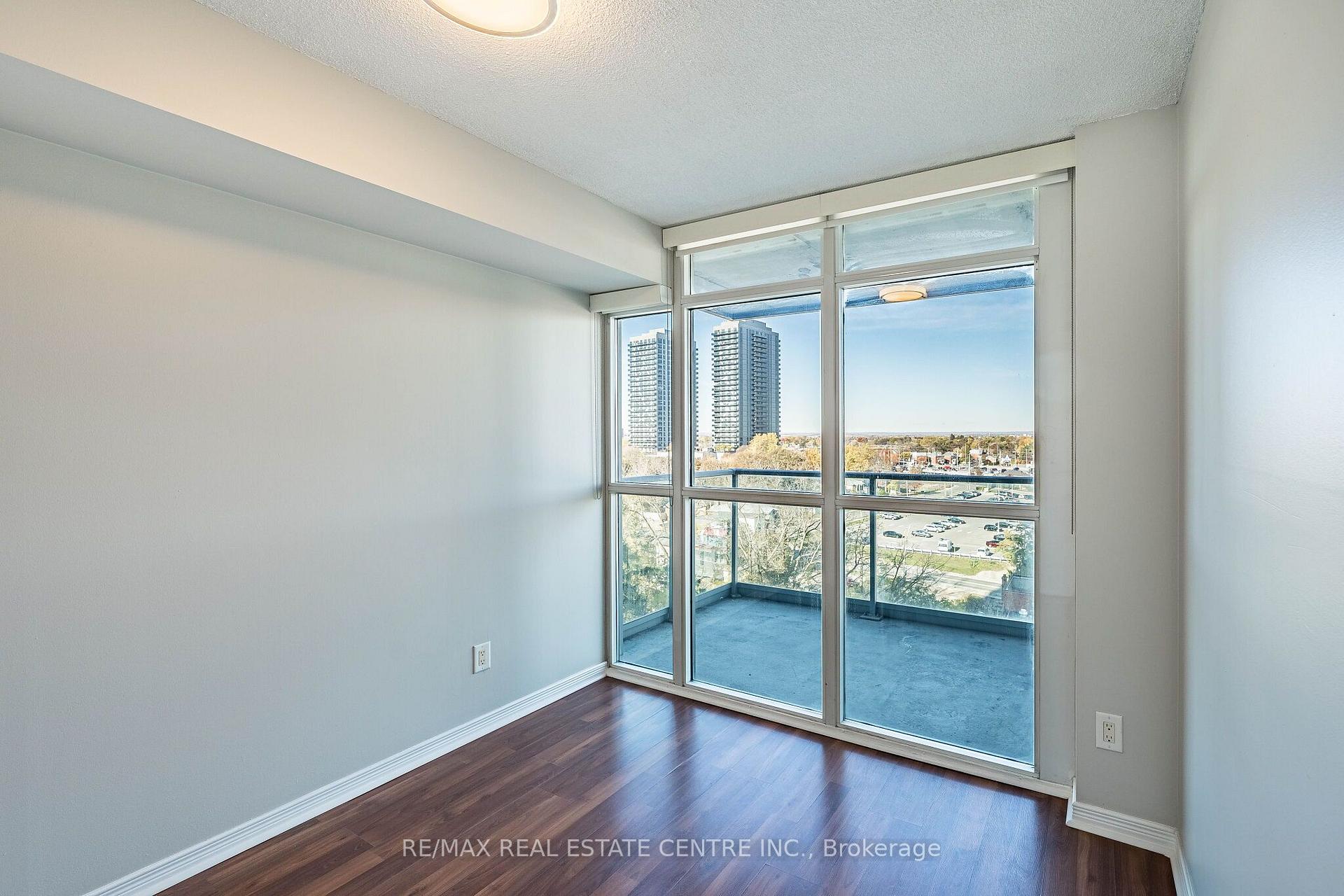 Photo 23 of Unit 901, 9 George Street N, Brampton, Downtown Brampton — HOMEH