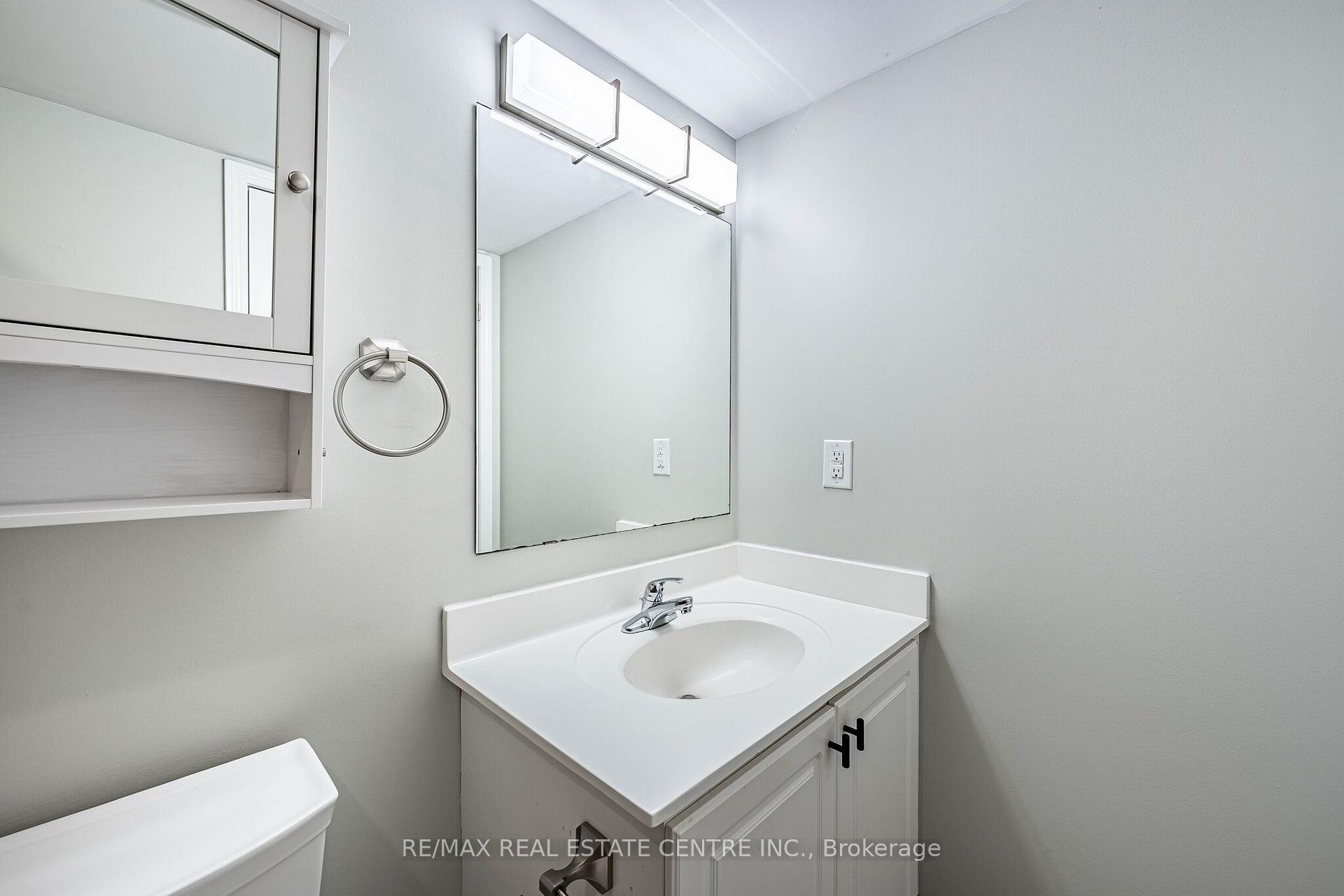 Photo 30 of Unit 901, 9 George Street N, Brampton, Downtown Brampton — HOMEH