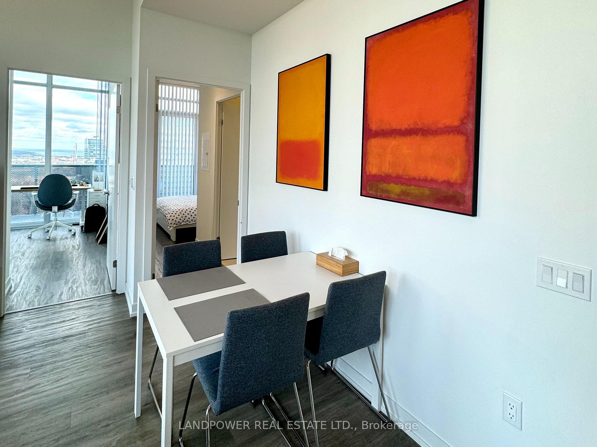 Photo 8 of Unit 5005, 55 Cooper Street, Toronto, Waterfront Communities — HOMEH