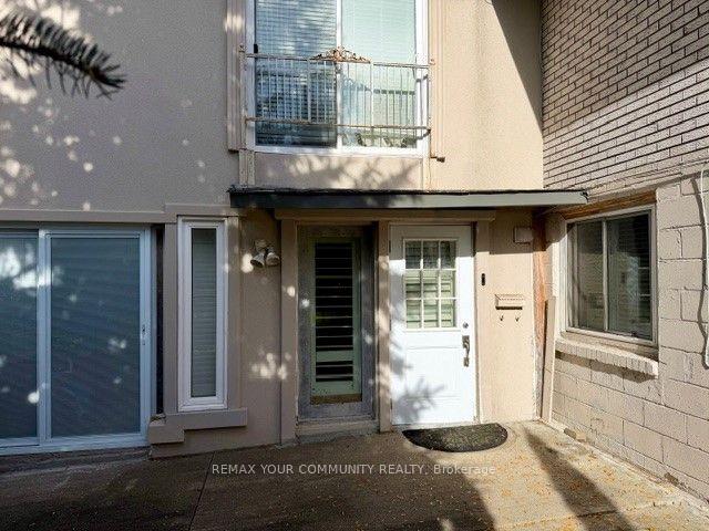 Photo 4 of Unit Lower Level, 15500 Leslie Street, Aurora, Rural Aurora — HOMEH