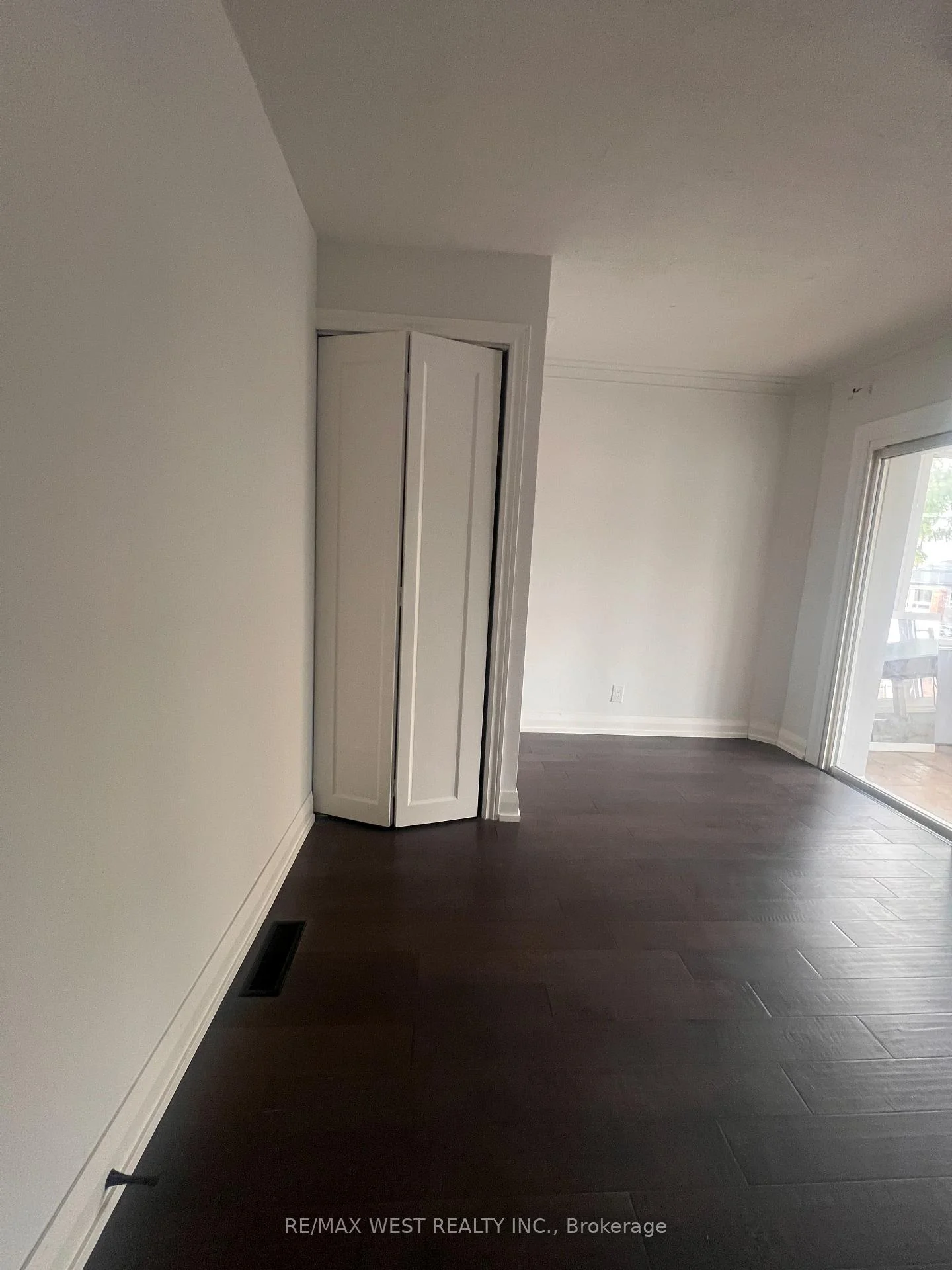 Photo 11 of Unit Main, 181 Cedric Avenue, Toronto, Oakwood Village — HOMEH