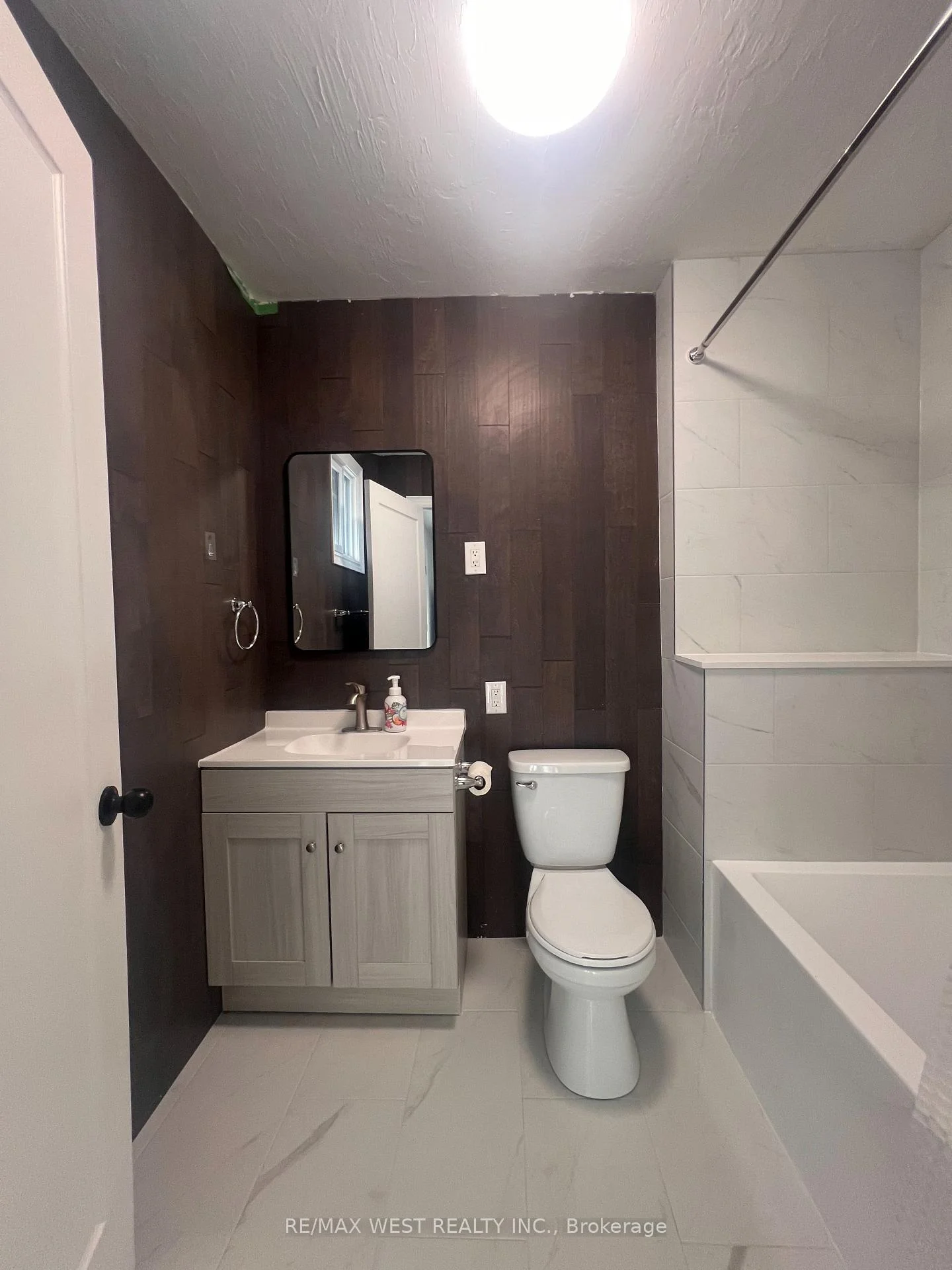 Photo 13 of Unit Main, 181 Cedric Avenue, Toronto, Oakwood Village — HOMEH