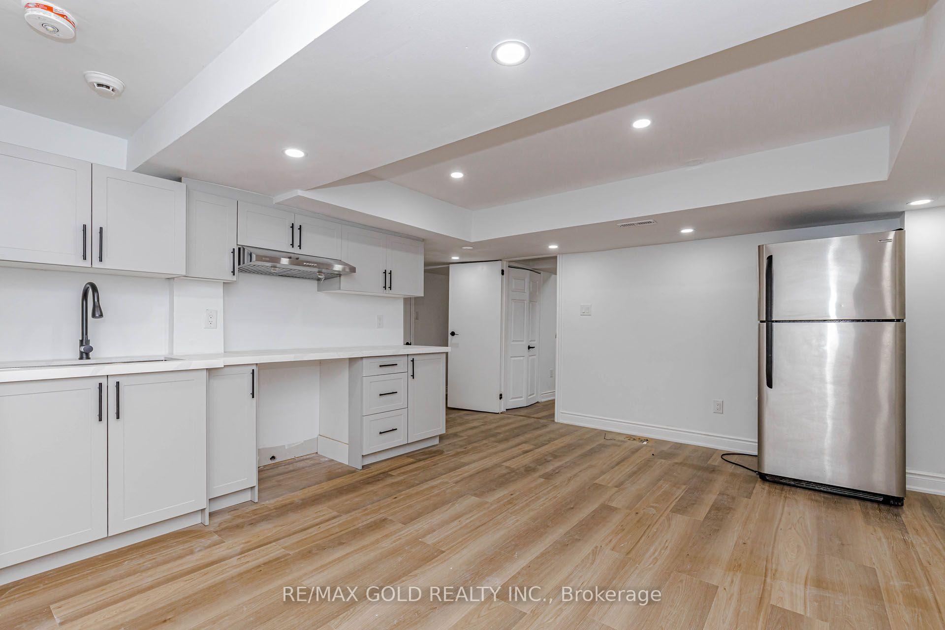 Photo 41 of 1 Orangegrove Drive, Brampton, Fletcher's Meadow — HOMEH