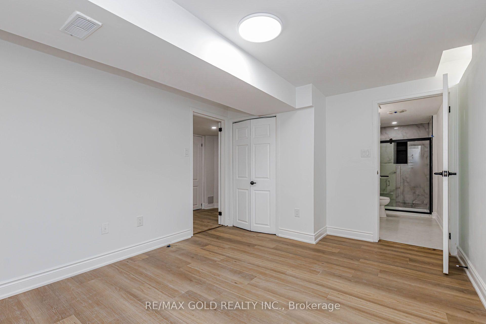 Photo 44 of 1 Orangegrove Drive, Brampton, Fletcher's Meadow — HOMEH