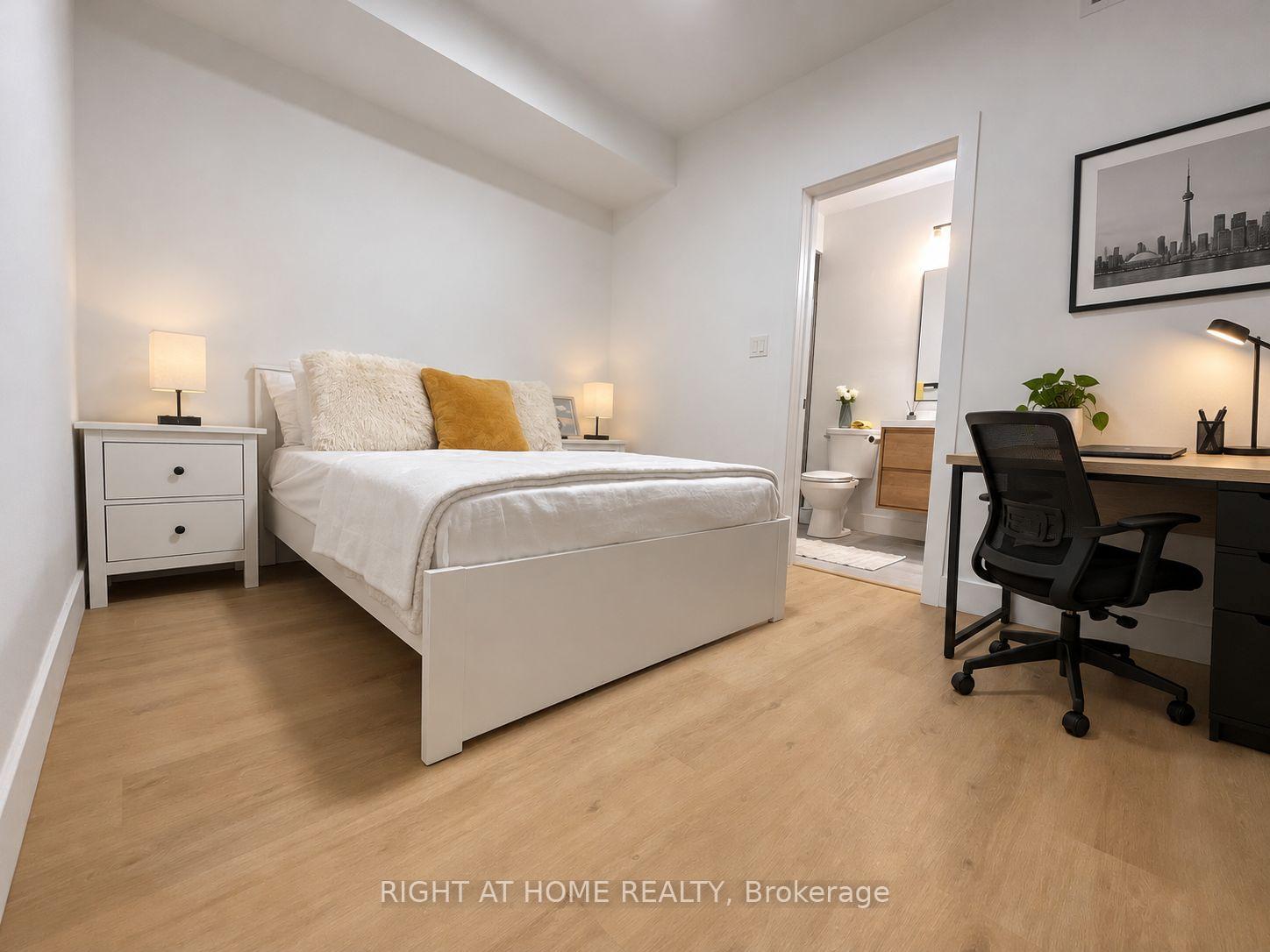 Photo 1 of 674 Manning Avenue, Toronto, The Annex — HOMEH