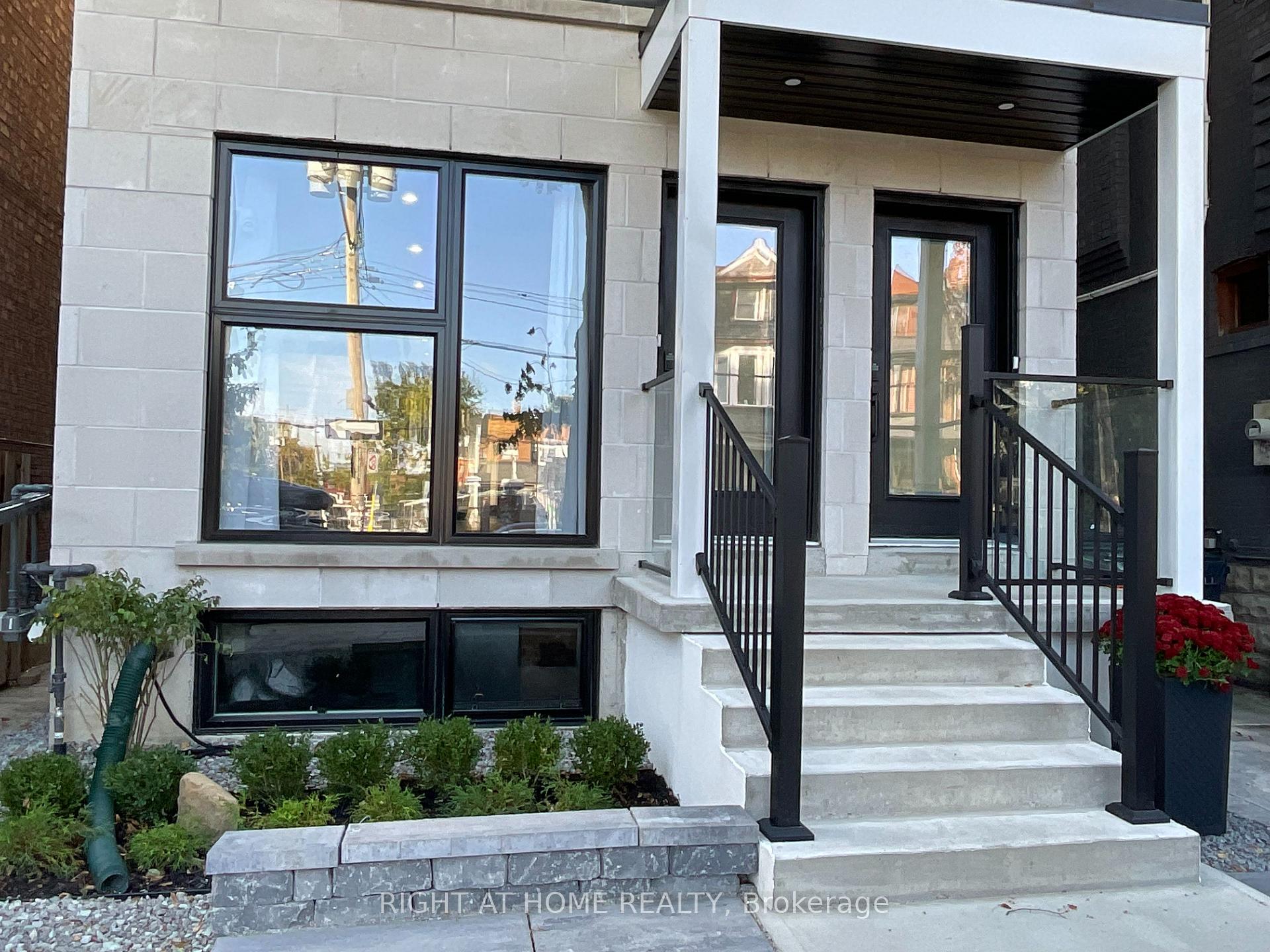 Photo 20 of 674 Manning Avenue, Toronto, The Annex — HOMEH