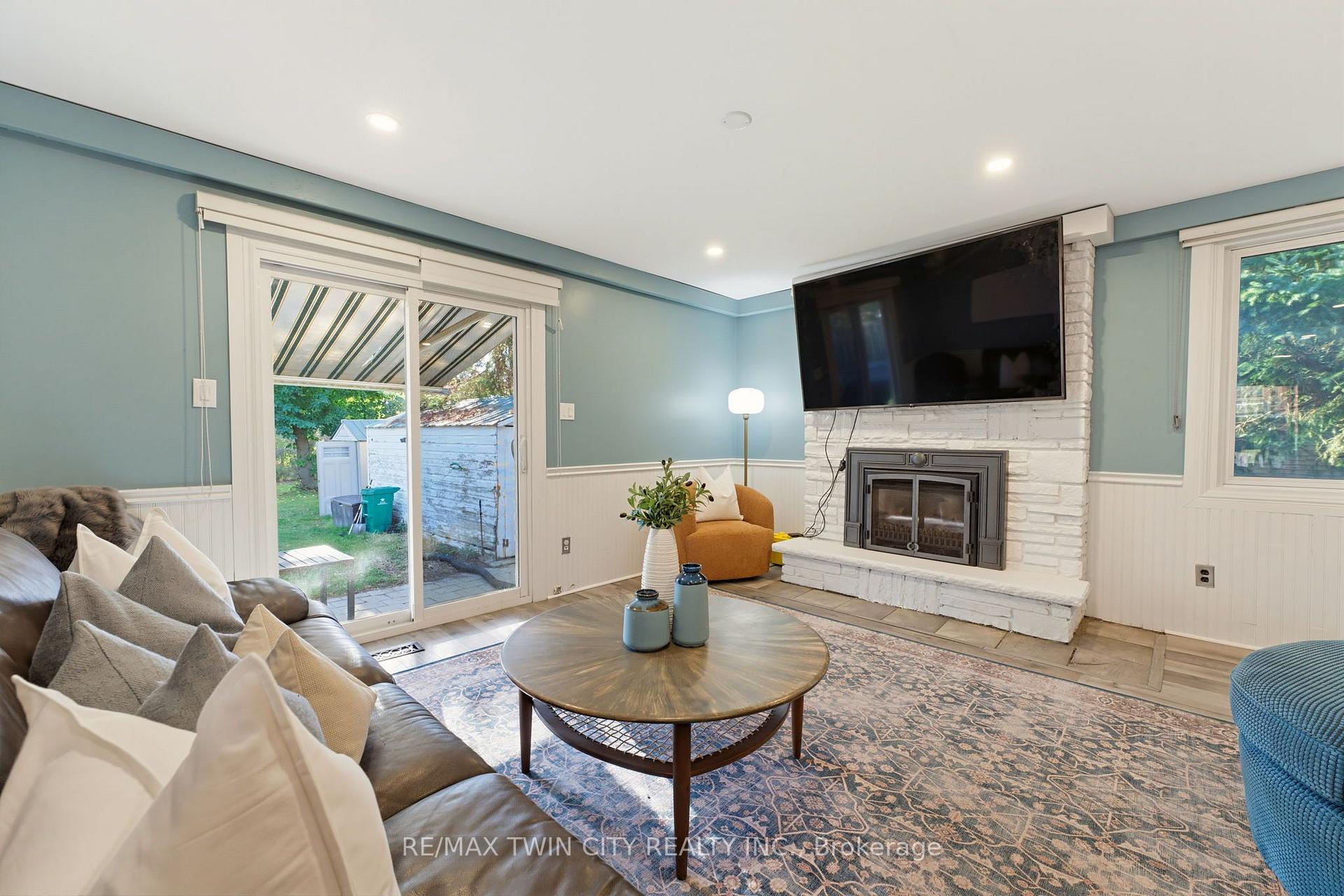 Photo 17 of 540 Vine Street, Cambridge, Preston South — HOMEH