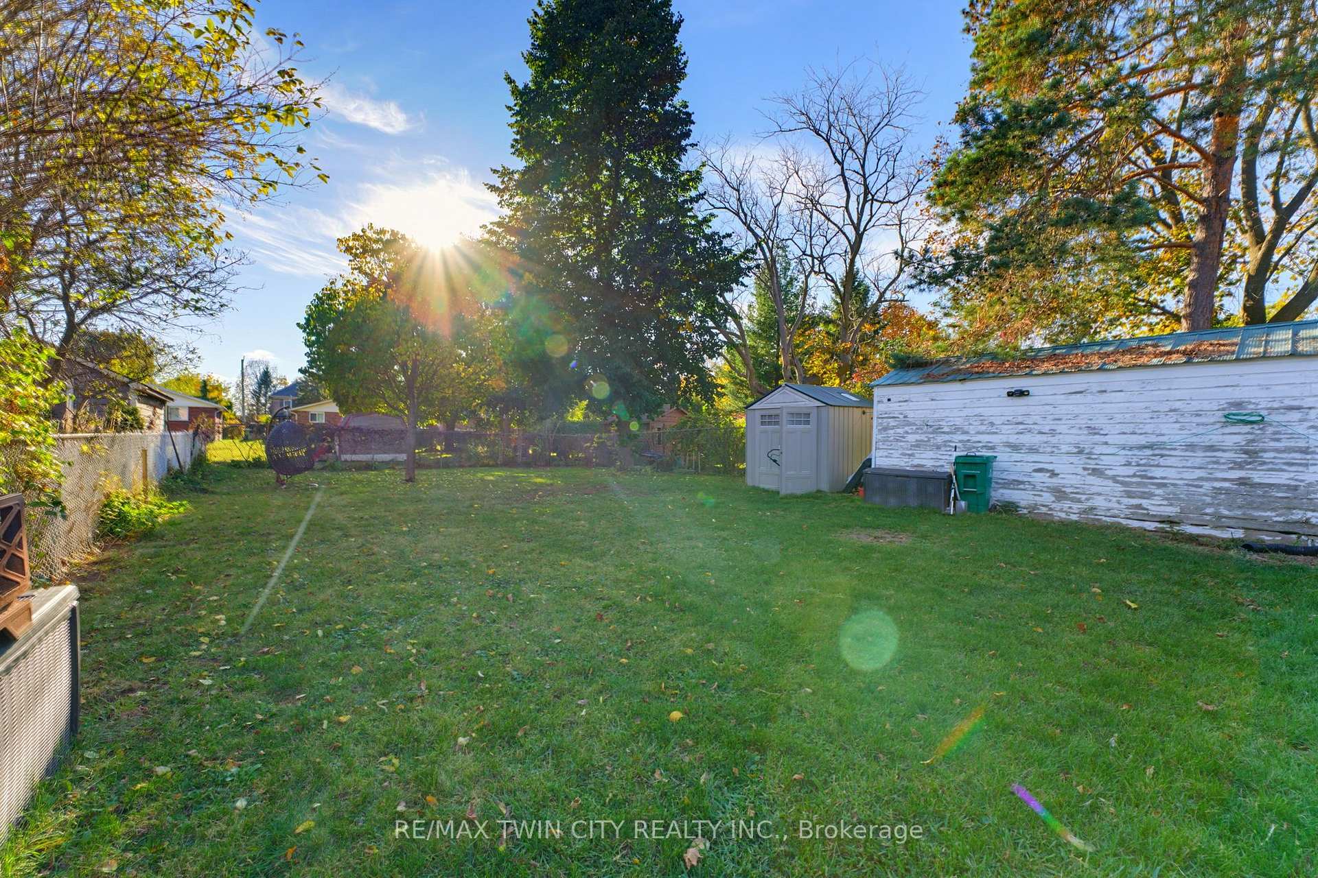 Photo 28 of 540 Vine Street, Cambridge, Preston South — HOMEH