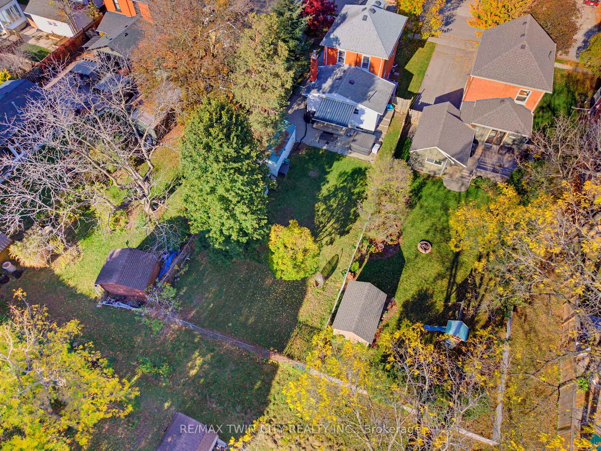 Photo 32 of 540 Vine Street, Cambridge, Preston South — HOMEH