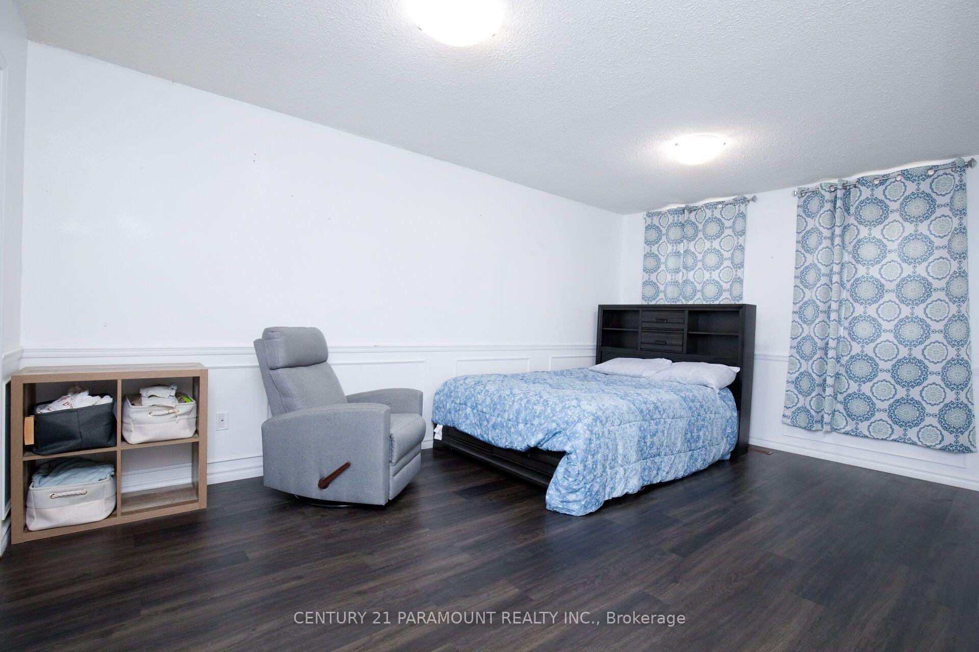 Photo 22 of 888 Sproule Crescent, Oshawa, Pinecrest — HOMEH