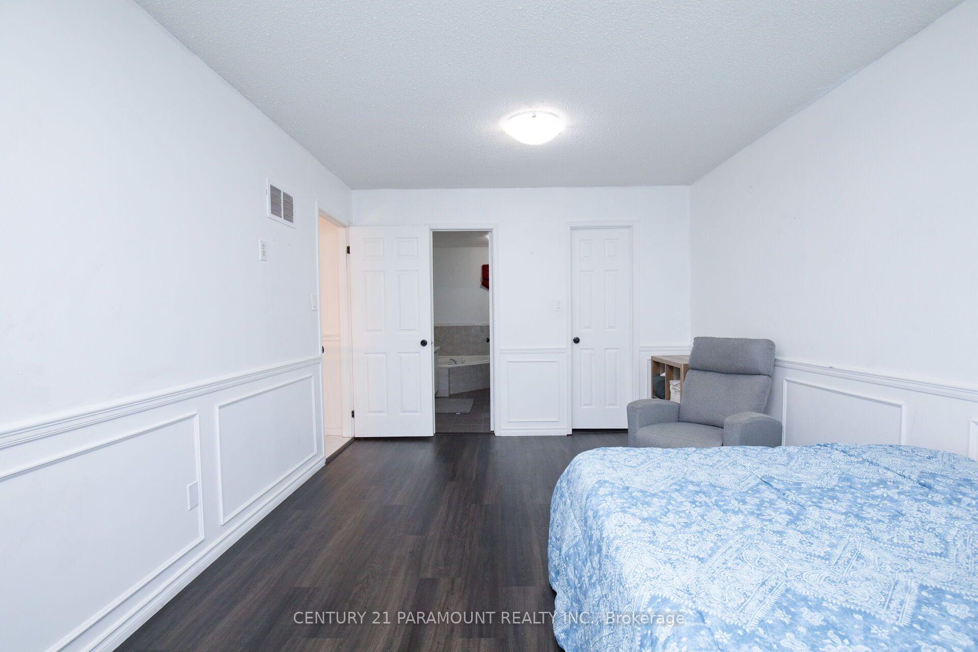 Photo 23 of 888 Sproule Crescent, Oshawa, Pinecrest — HOMEH