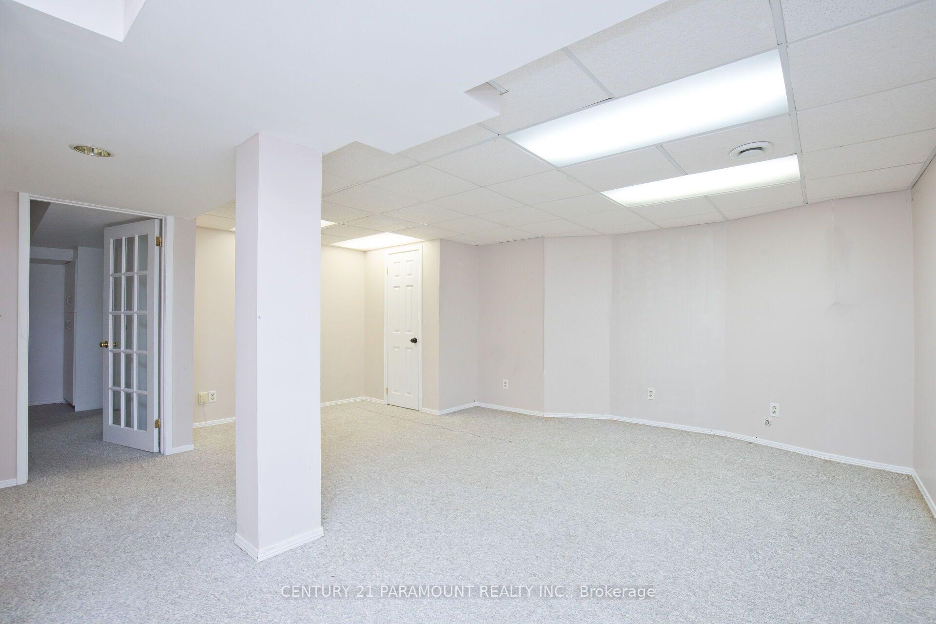 Photo 35 of 888 Sproule Crescent, Oshawa, Pinecrest — HOMEH