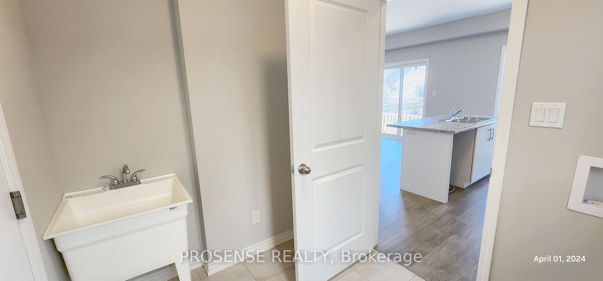 Photo 23 of 209 Pilkington Street, Thorold, Allanburg/Thorold South — HOMEH
