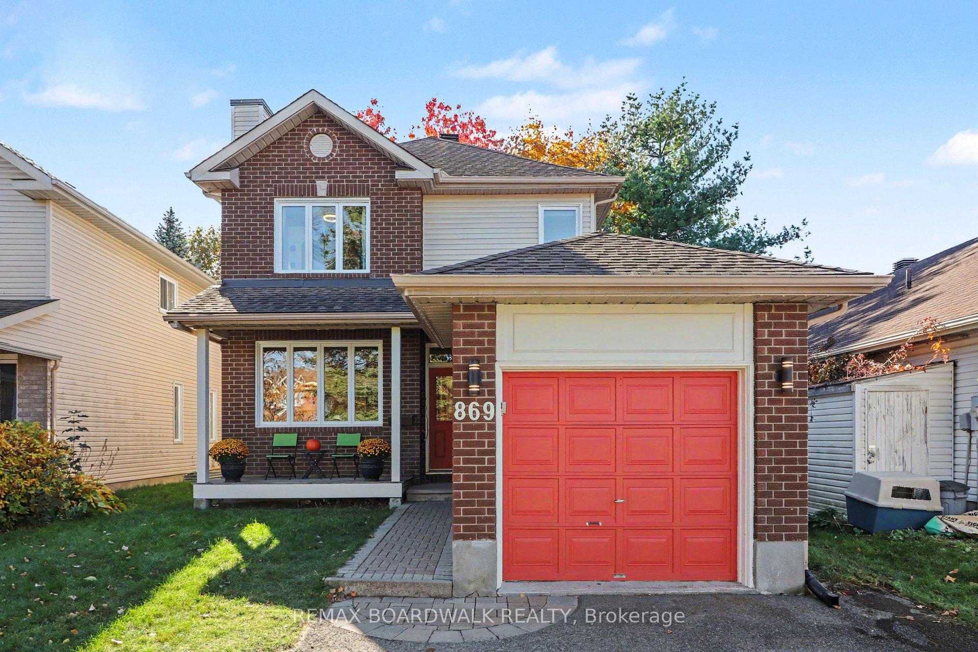 Photo 1 of 869 Clearcrest Crescent, Ottawa, Fallingbrook/Ridgemount — HOMEH