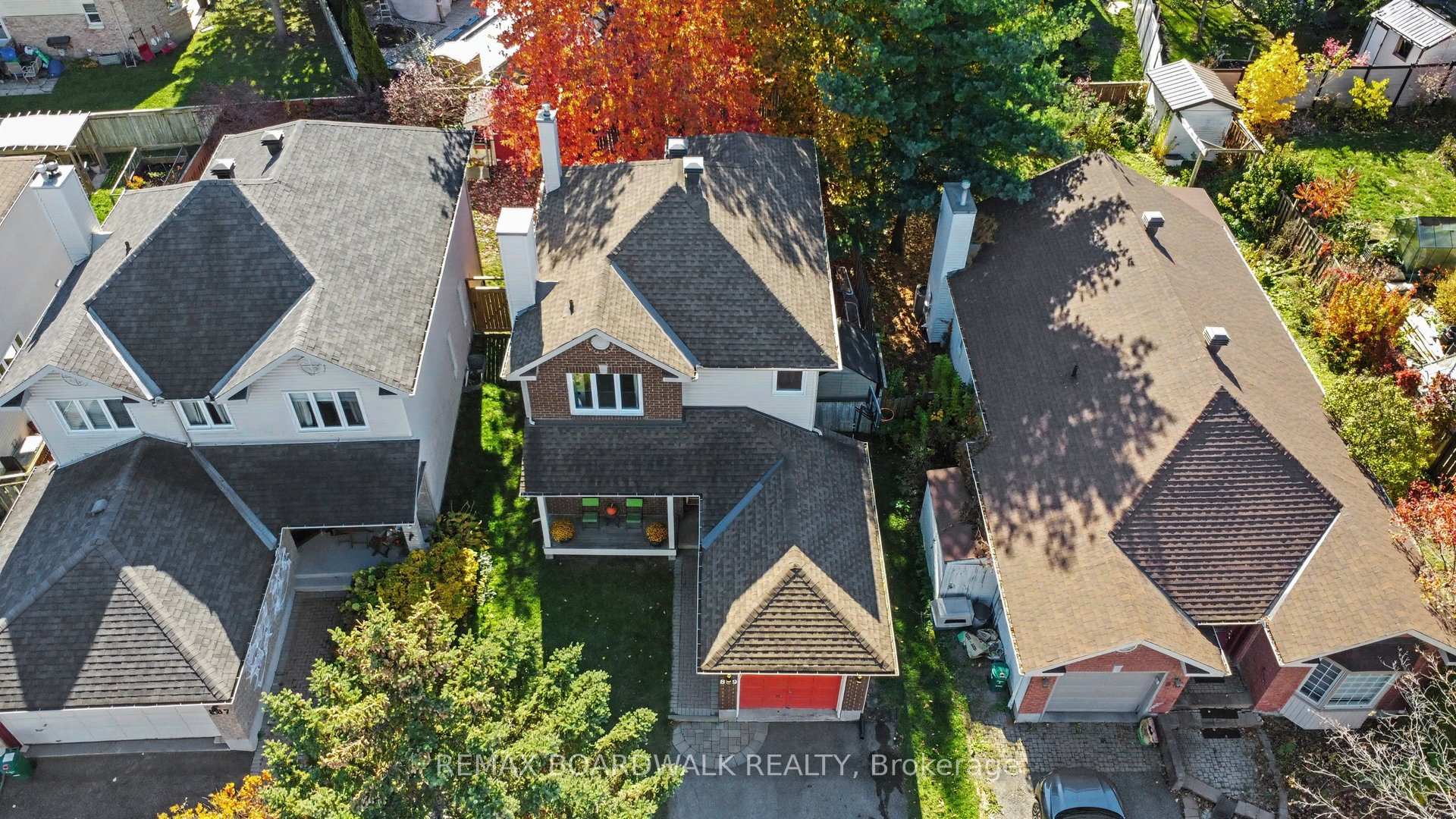 Photo 33 of 869 Clearcrest Crescent, Ottawa, Fallingbrook/Ridgemount — HOMEH