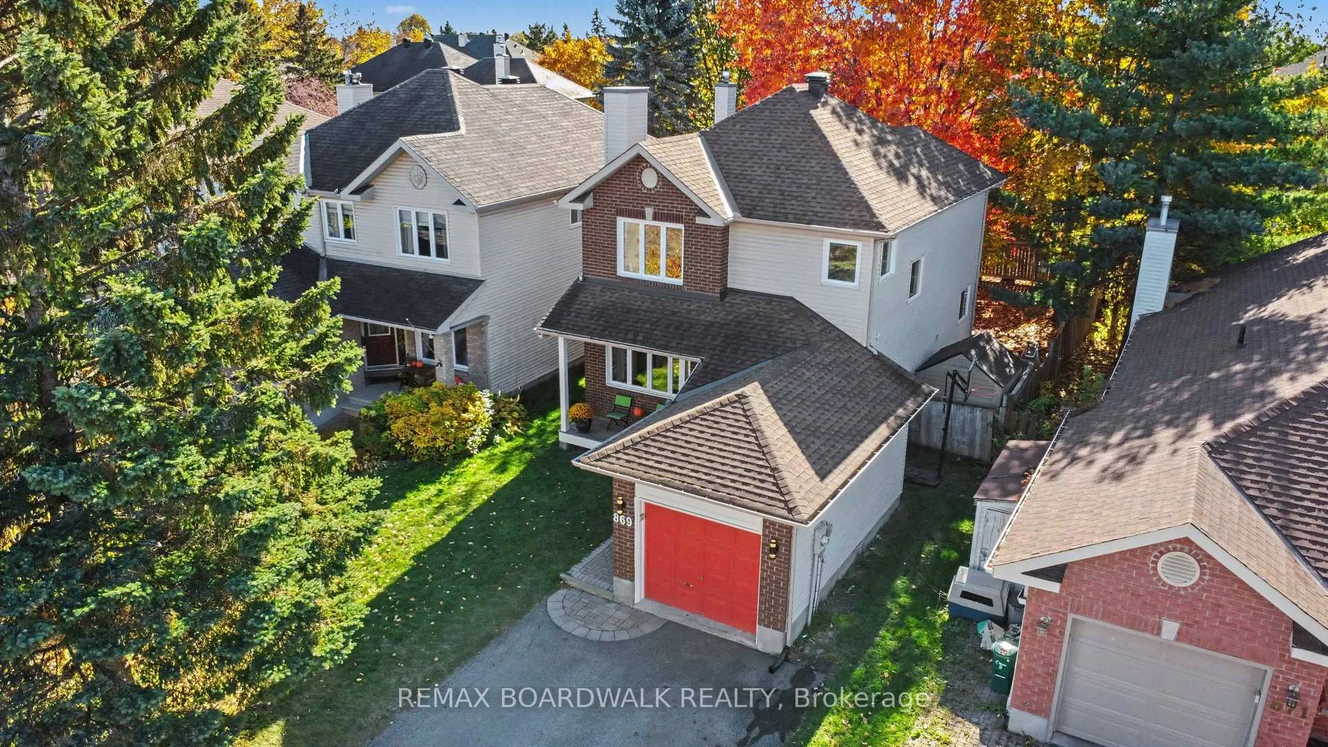Photo 37 of 869 Clearcrest Crescent, Ottawa, Fallingbrook/Ridgemount — HOMEH