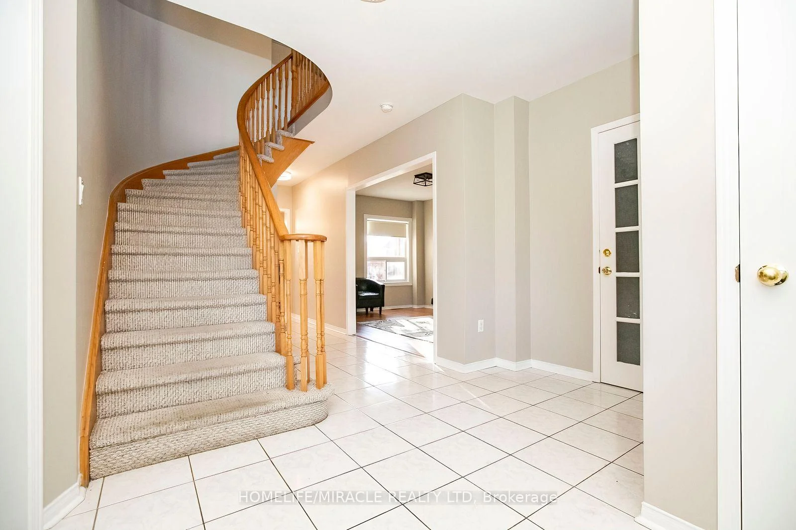 Photo 8 of 6286 McCovey Drive E, Mississauga, East Credit — HOMEH