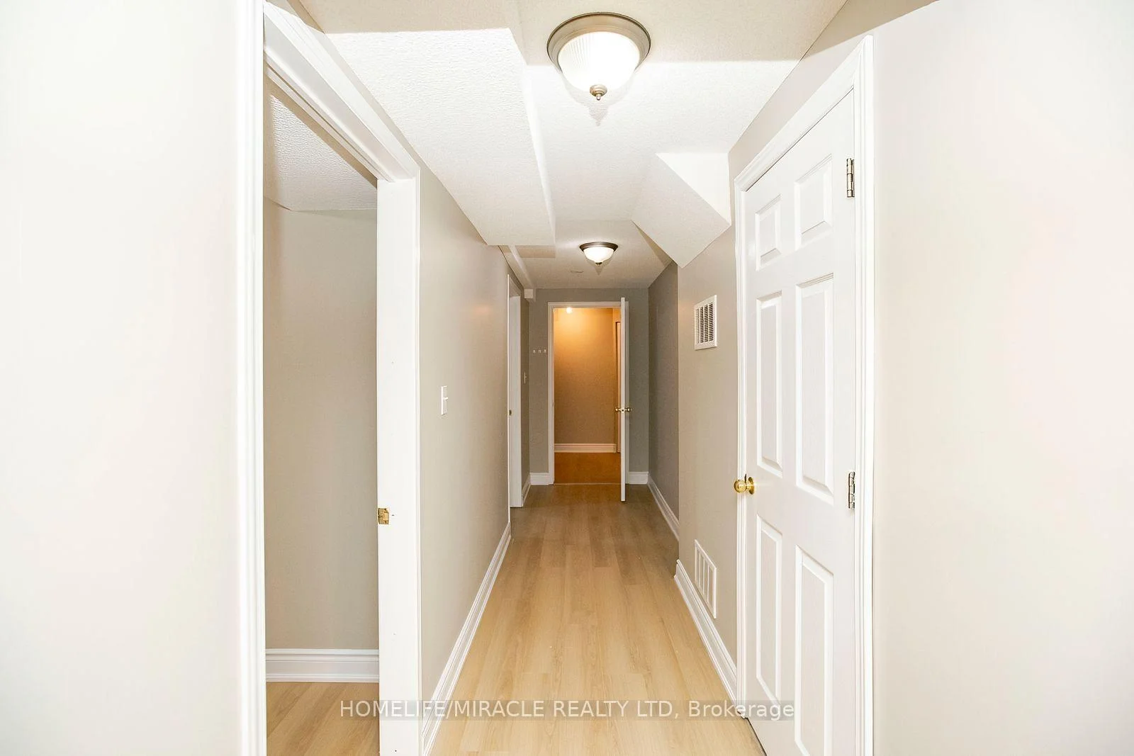 Photo 48 of 6286 McCovey Drive E, Mississauga, East Credit — HOMEH