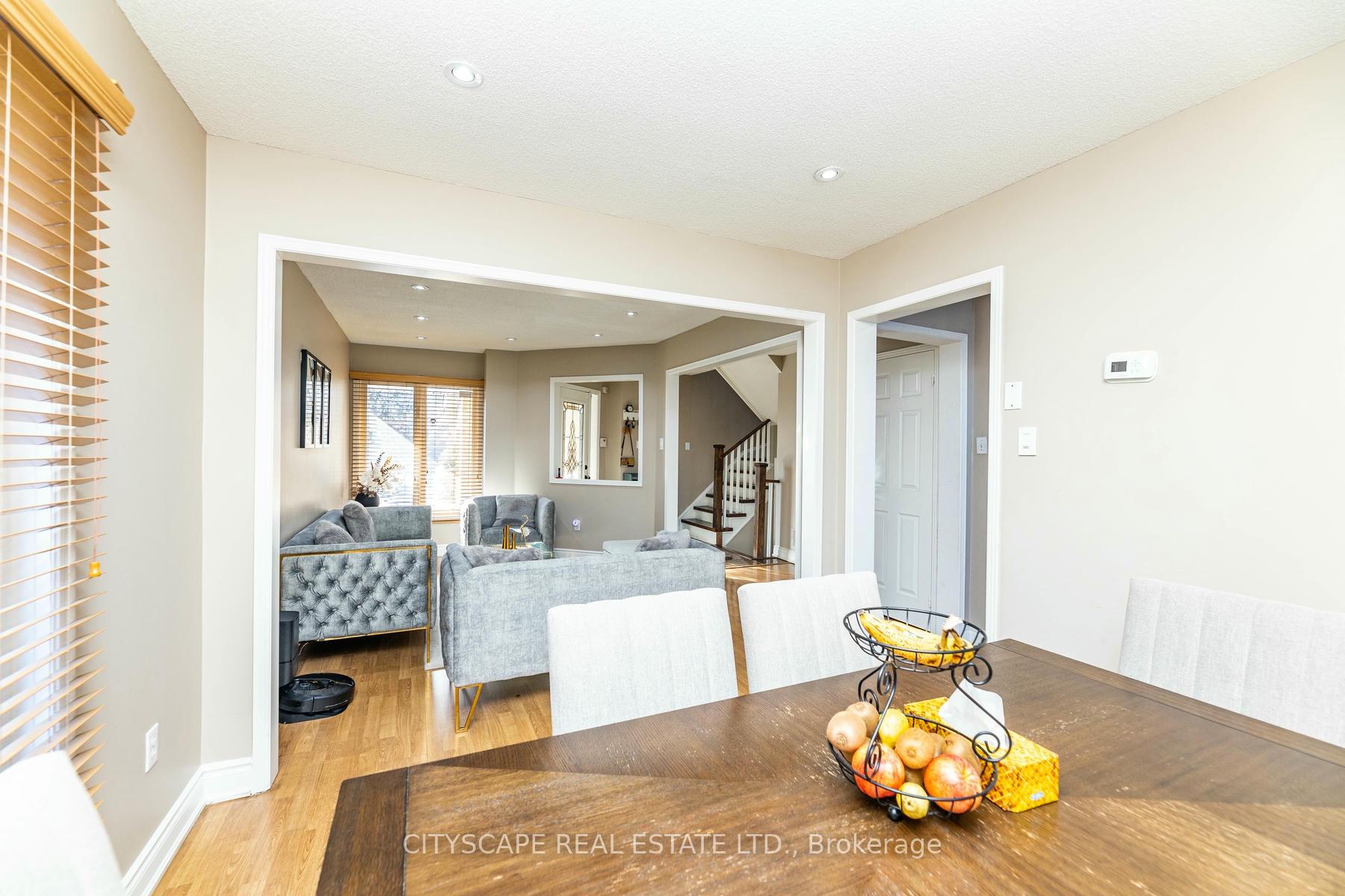 Photo 13 of 28 Furrows End, Brampton, Heart Lake West — HOMEH