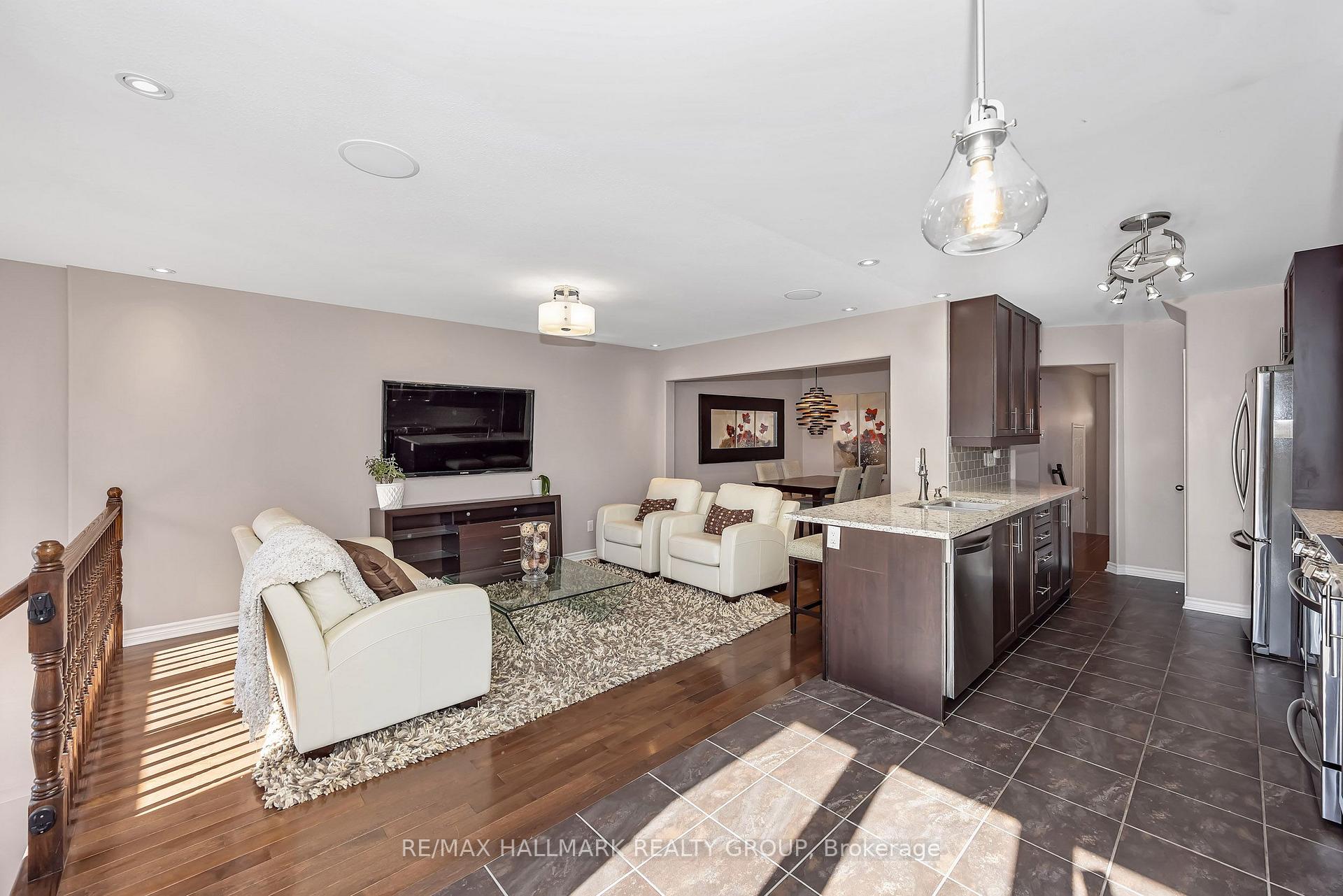 Photo 11 of 1830 Arrowgrass Way, Ottawa, Notting Hill/Summerside — HOMEH