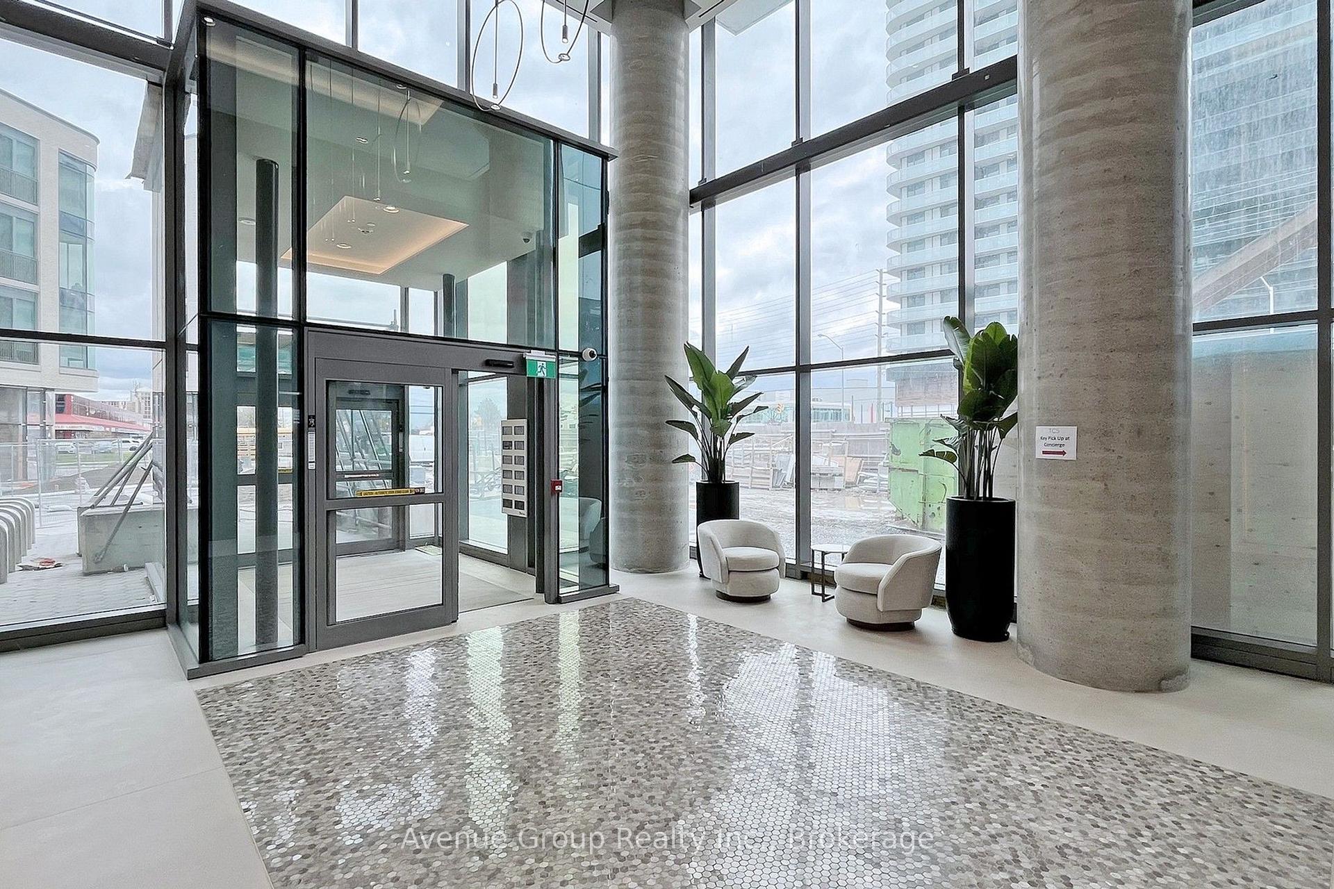 Photo 4 of Unit 5208, 7890 Jane Street, Vaughan, Vaughan Corporate Centre — HOMEH
