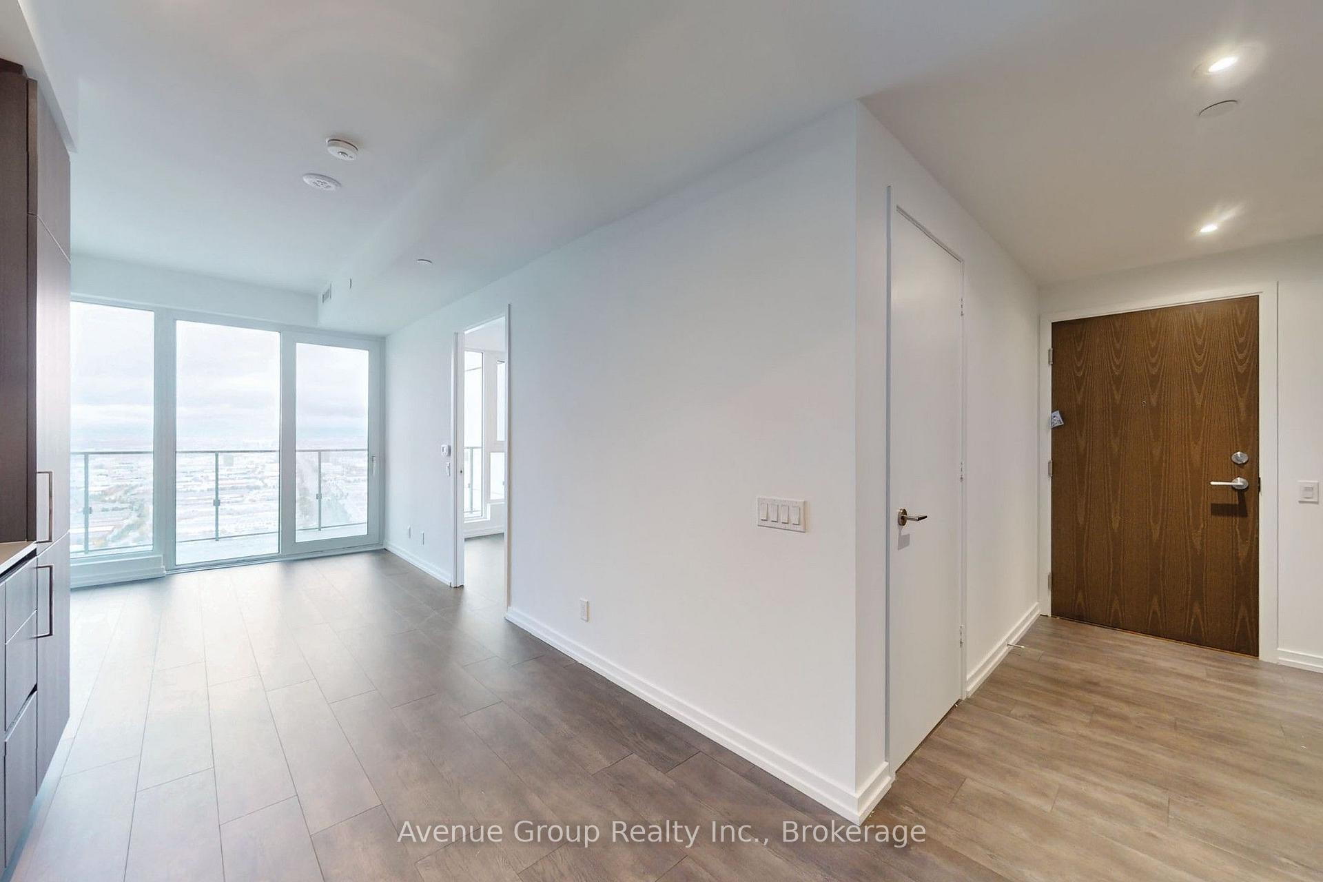 Photo 8 of Unit 5208, 7890 Jane Street, Vaughan, Vaughan Corporate Centre — HOMEH
