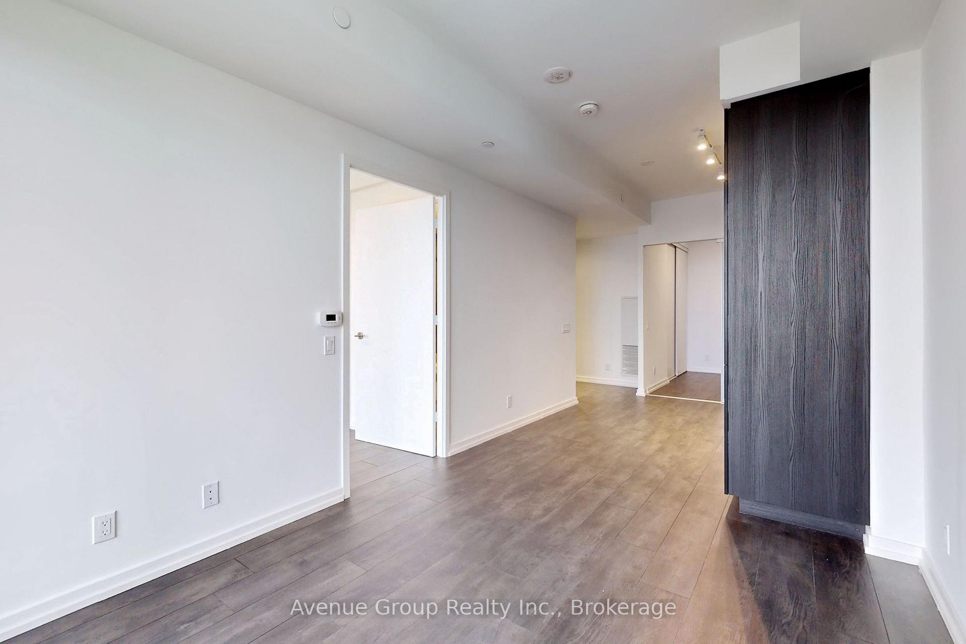 Photo 9 of Unit 5208, 7890 Jane Street, Vaughan, Vaughan Corporate Centre — HOMEH
