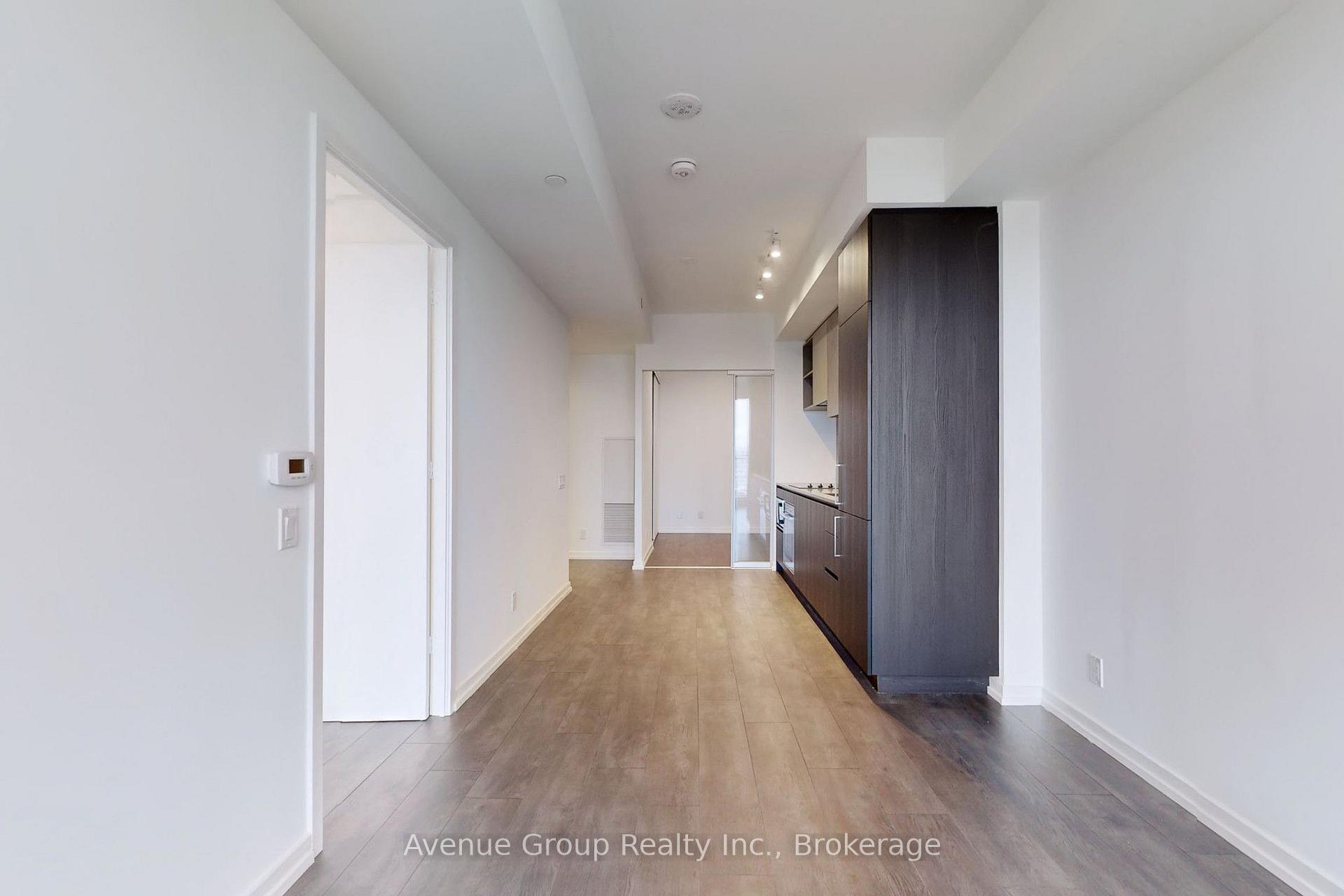 Photo 14 of Unit 5208, 7890 Jane Street, Vaughan, Vaughan Corporate Centre — HOMEH